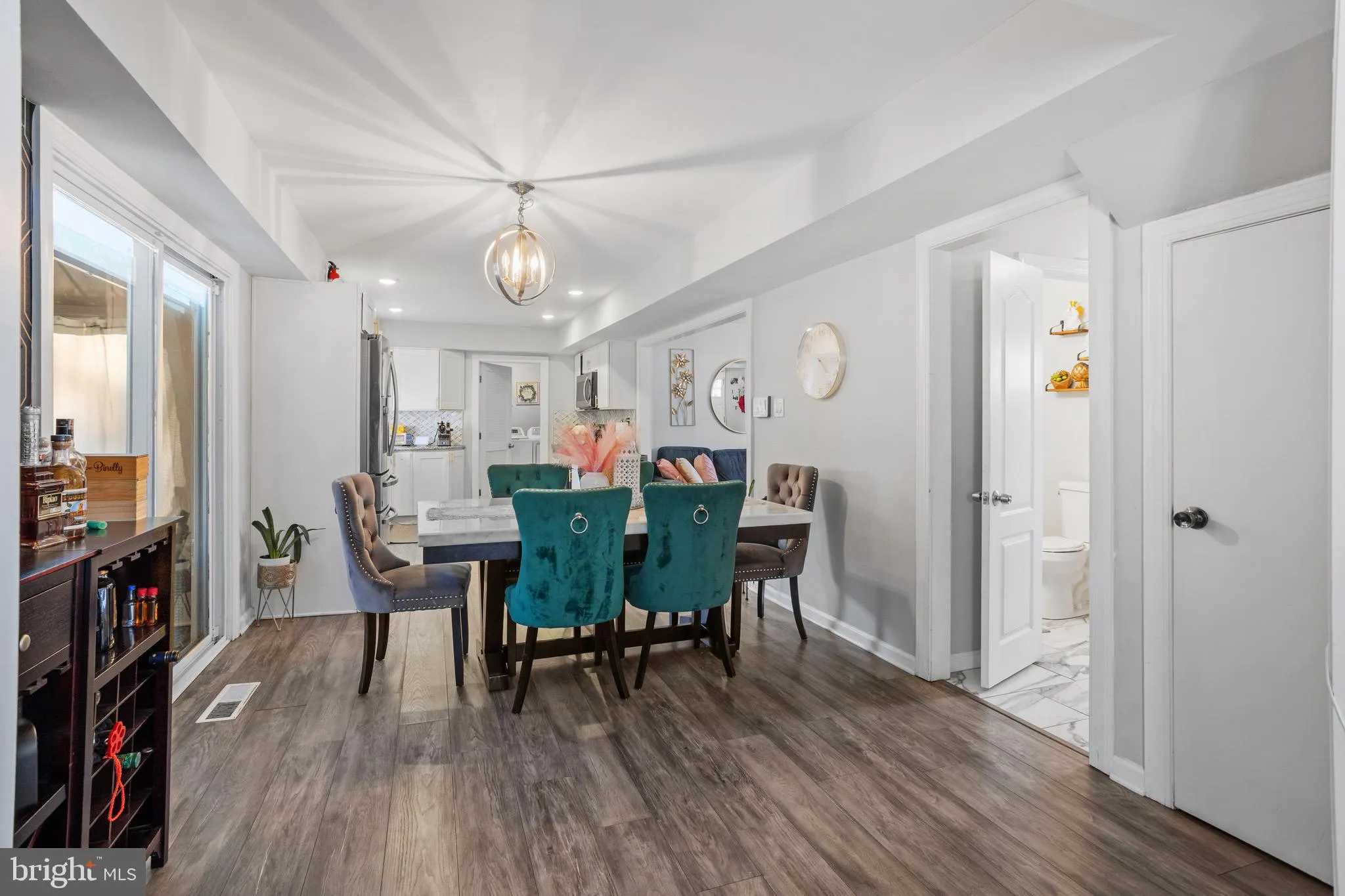 Willingboro, New Jersey 08046, United States, 4 Bedrooms Bedrooms, ,4 BathroomsBathrooms,Residential,Active,238932