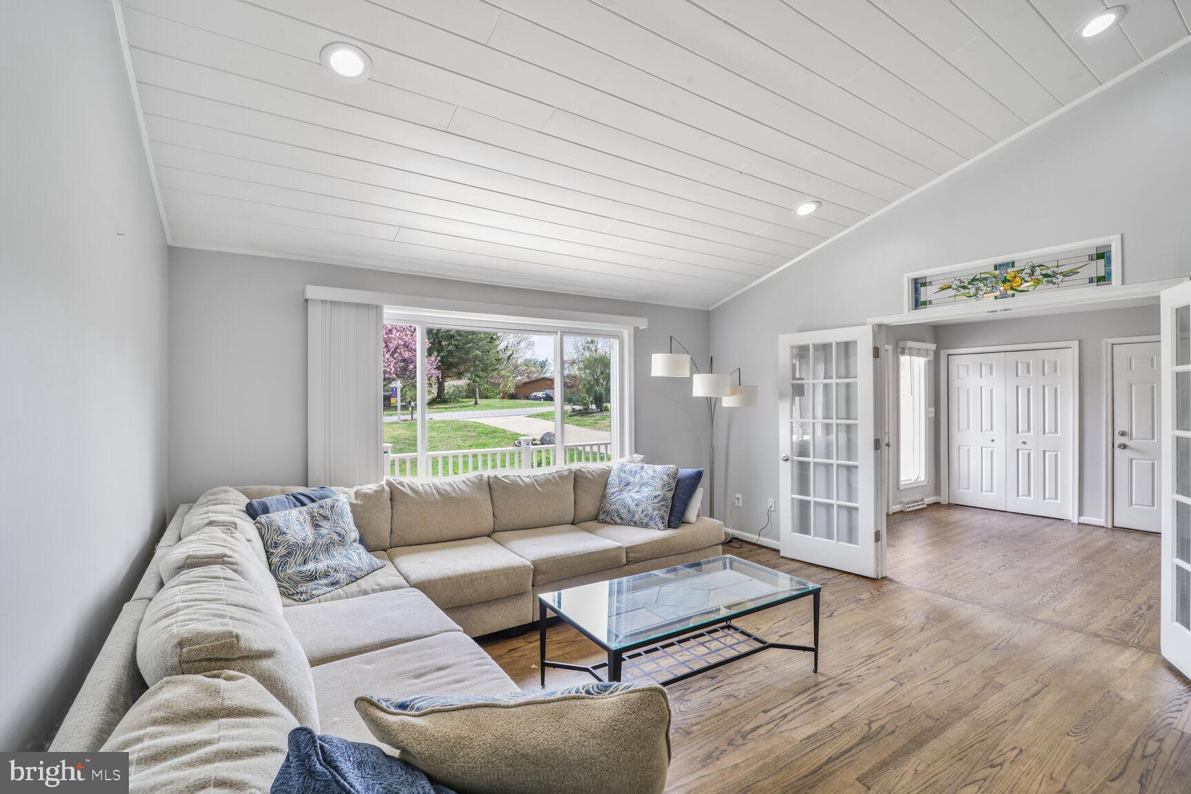 HUNTINGTON - Residential