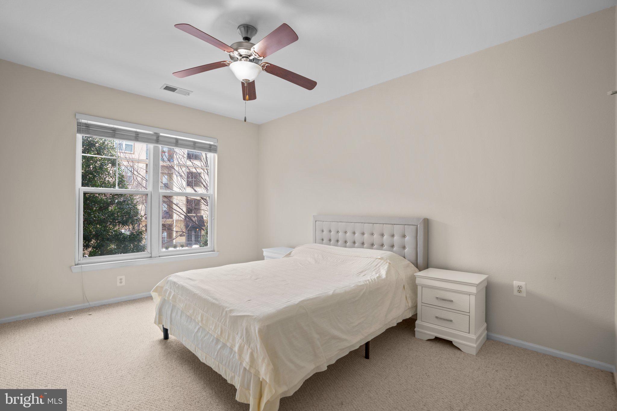 WHITE FLINT STATION - Residential