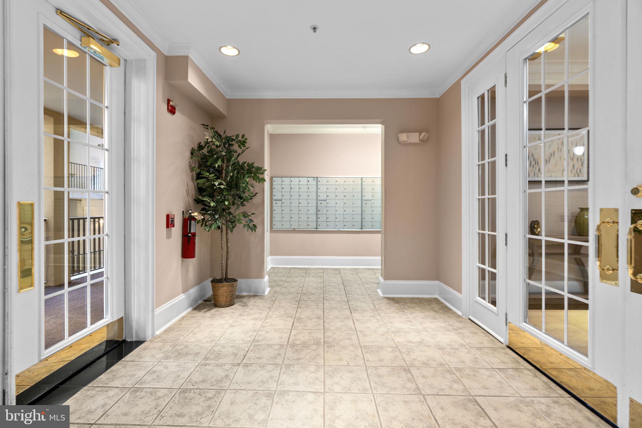 WHITE FLINT STATION - Residential