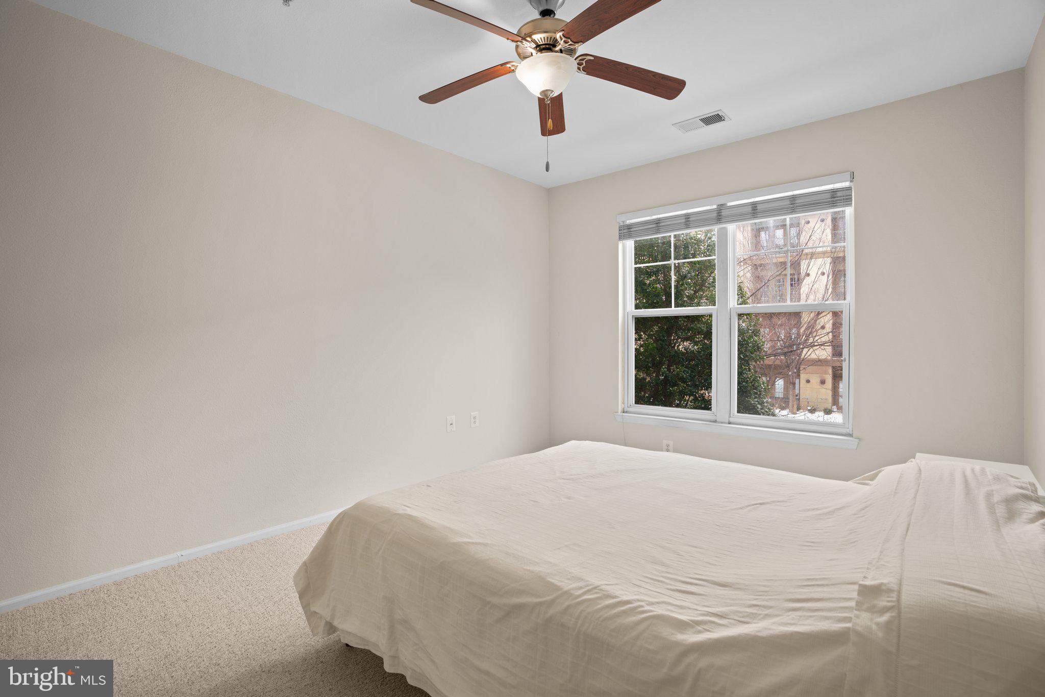 WHITE FLINT STATION - Residential