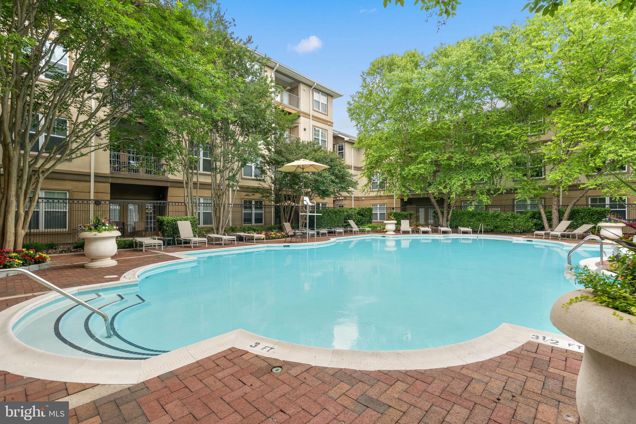 WHITE FLINT STATION - Residential