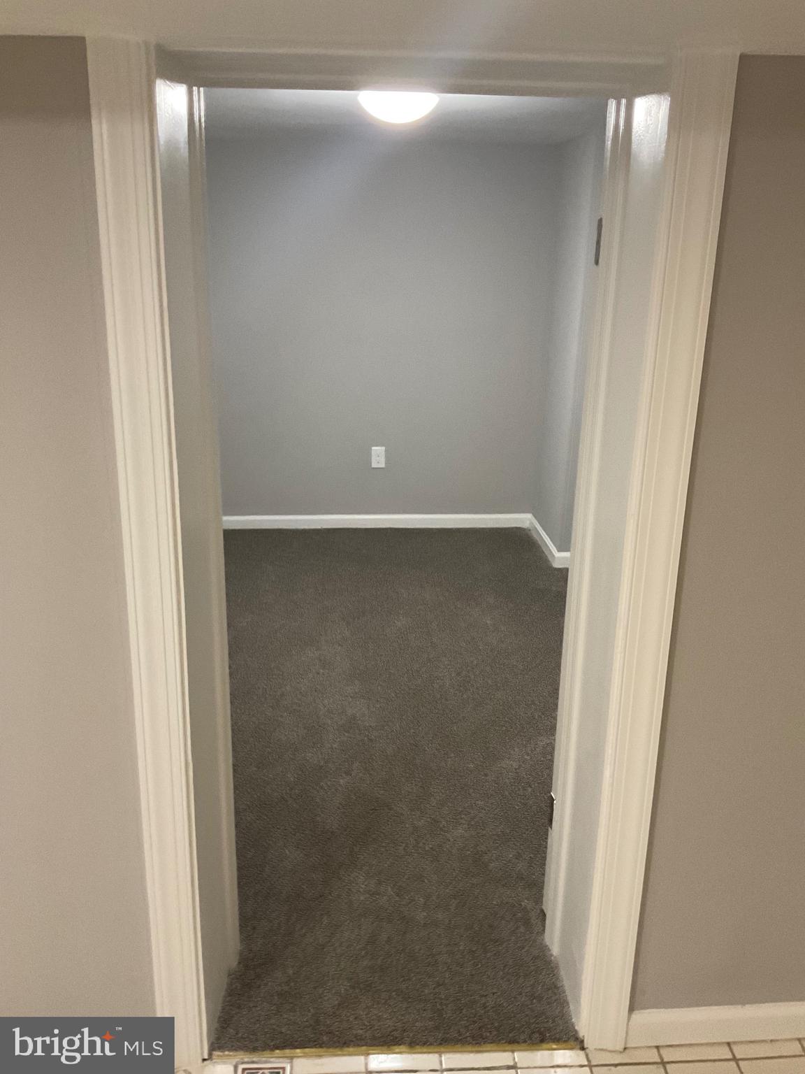 VANSVILLE HEIGHTS - Residential Lease