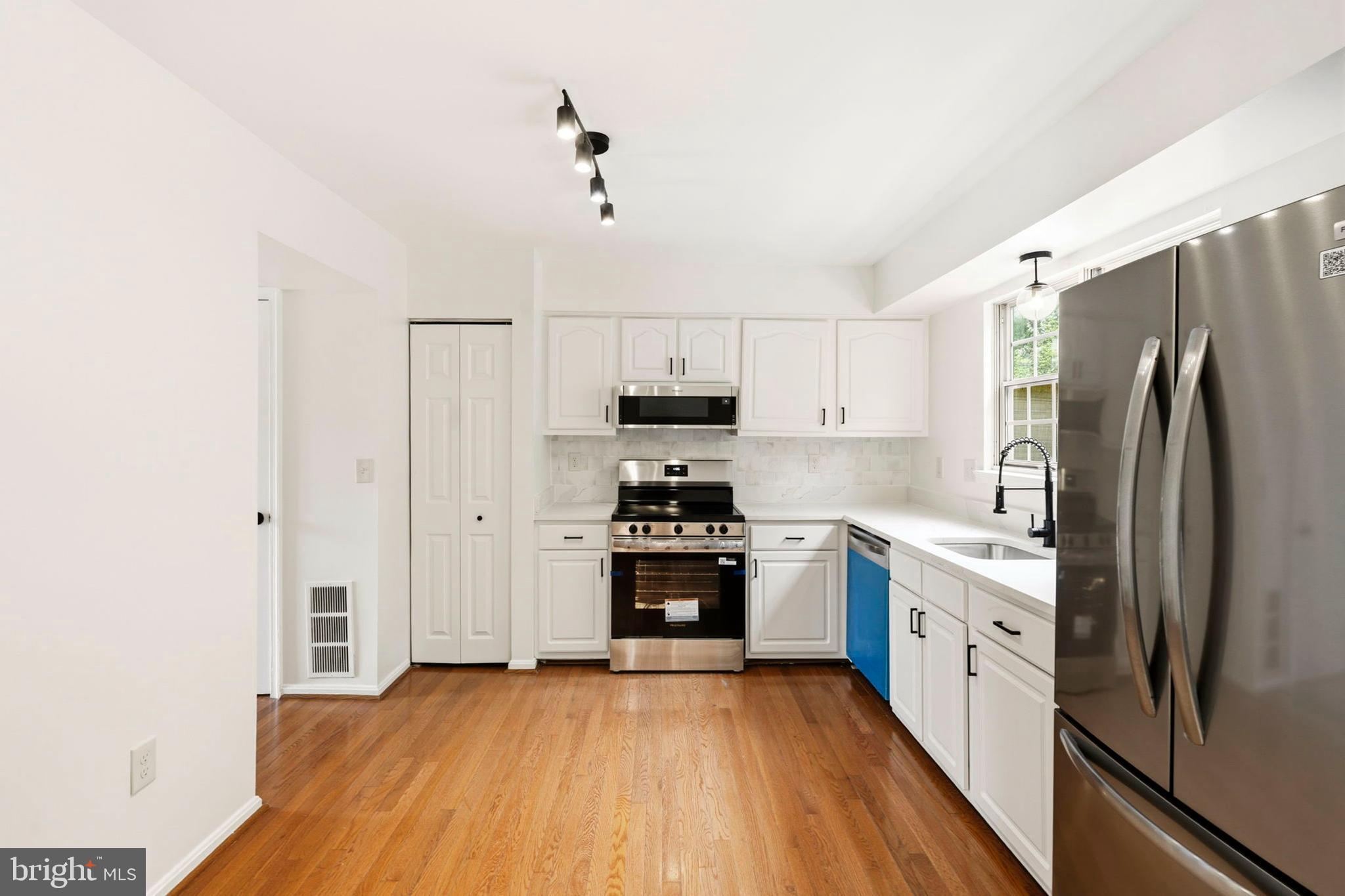 GUNNERS VIEW - Residential