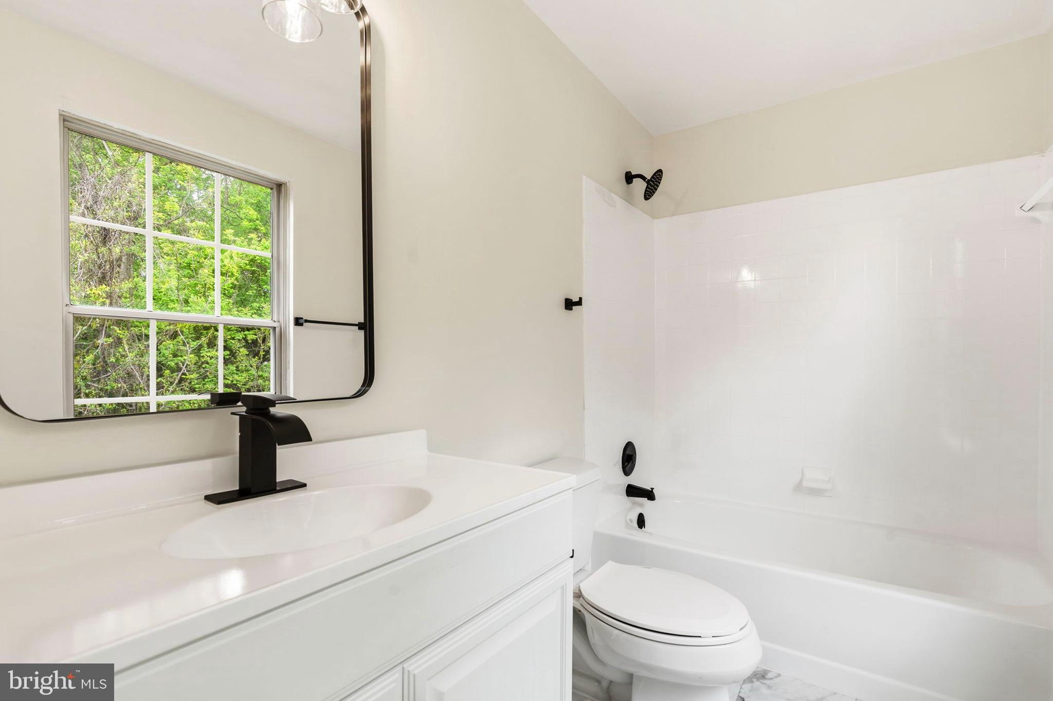 GUNNERS VIEW - Residential