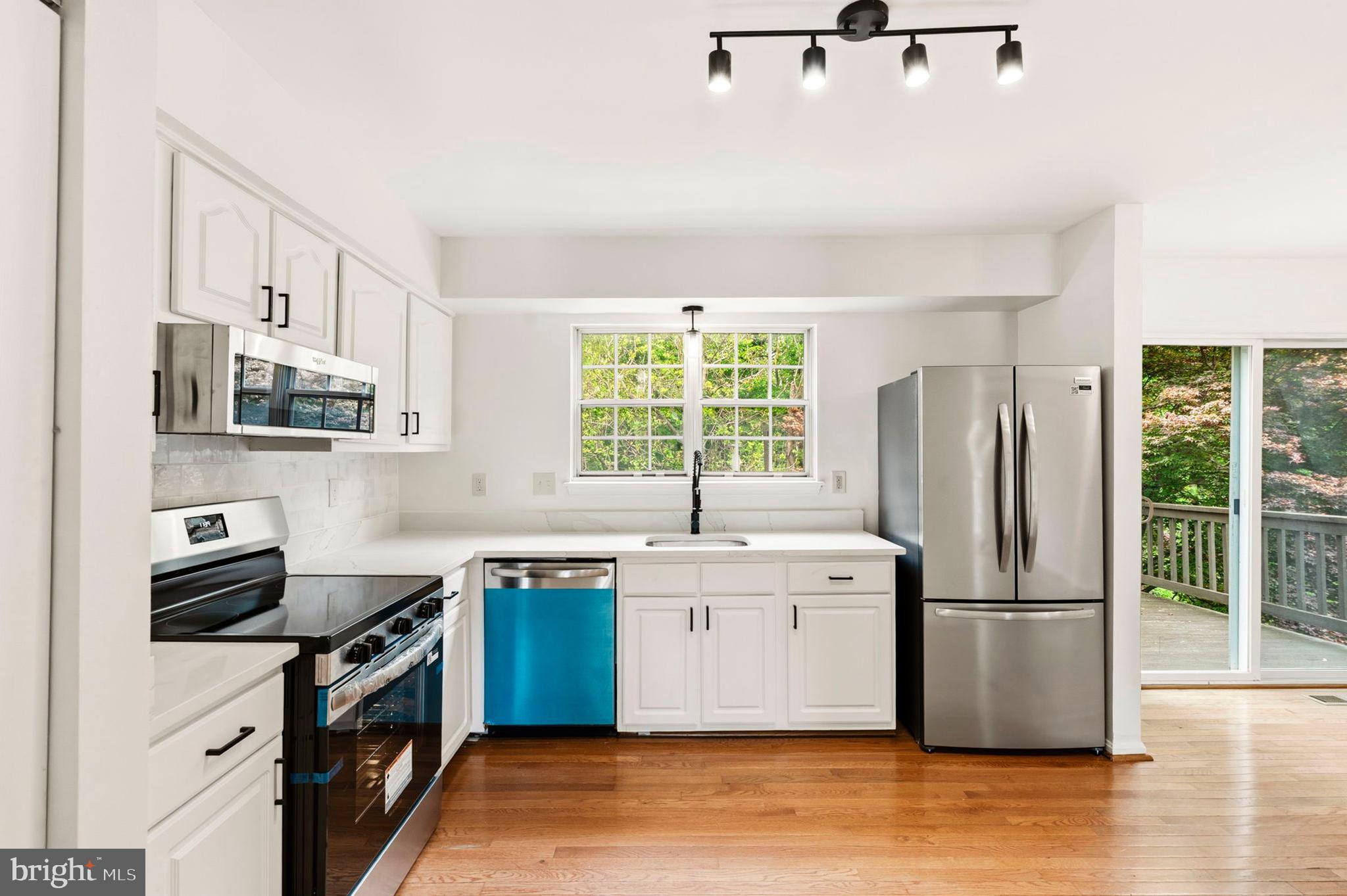 GUNNERS VIEW - Residential