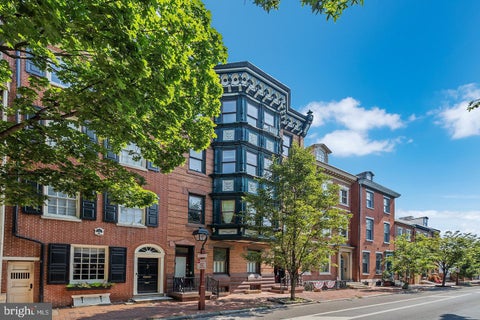 Condo For Rent - 231 Pine Street #4F<br/> PHILADELPHIA, PA 19106