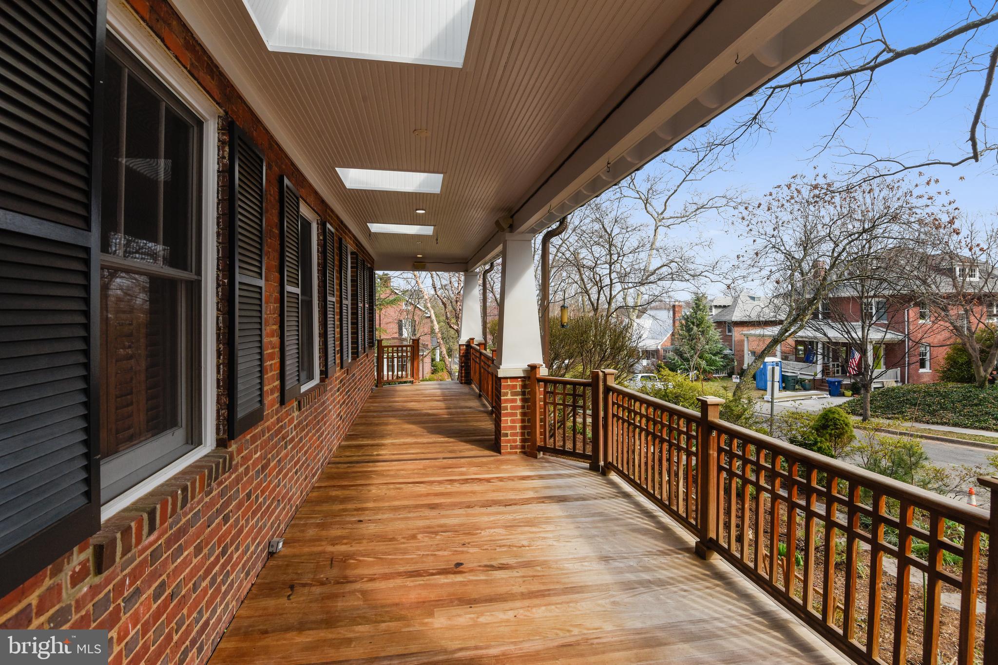 ROSEMONT - Residential