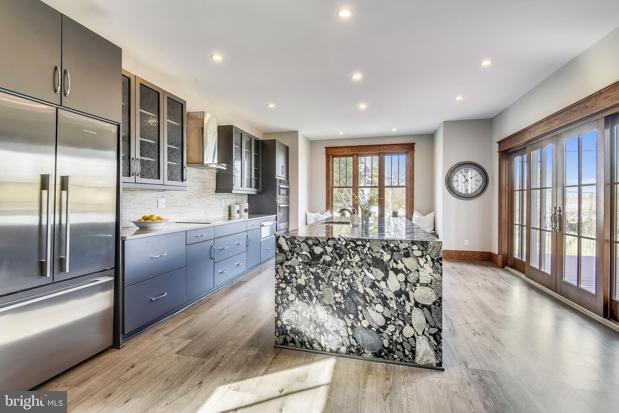 ROSEMONT - Residential