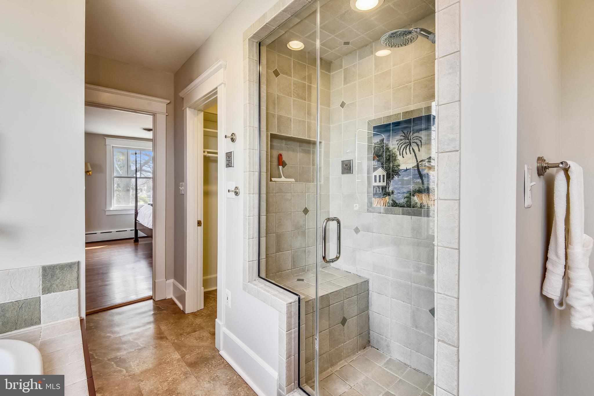 ROSEMONT - Residential