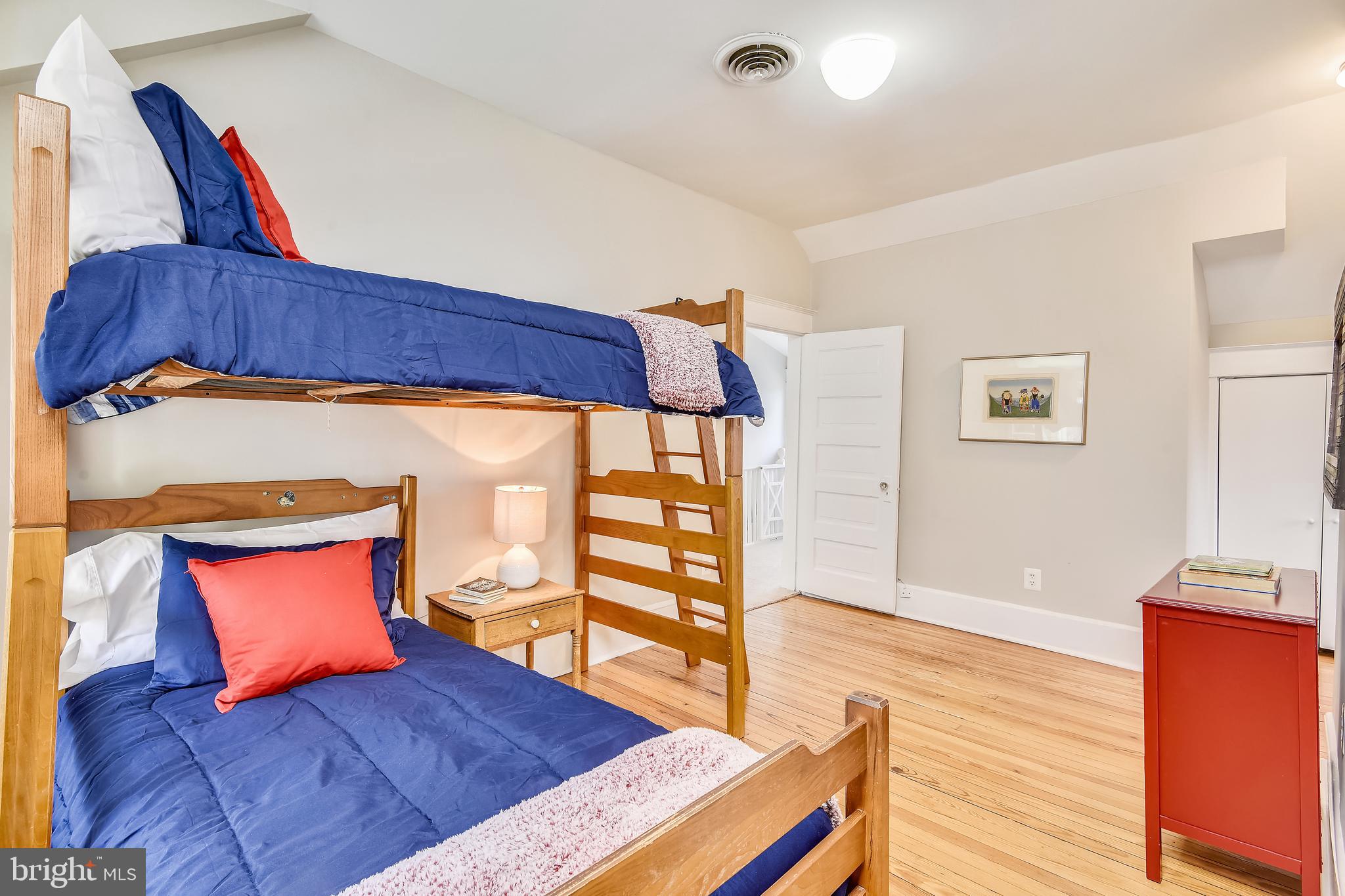 ROSEMONT - Residential