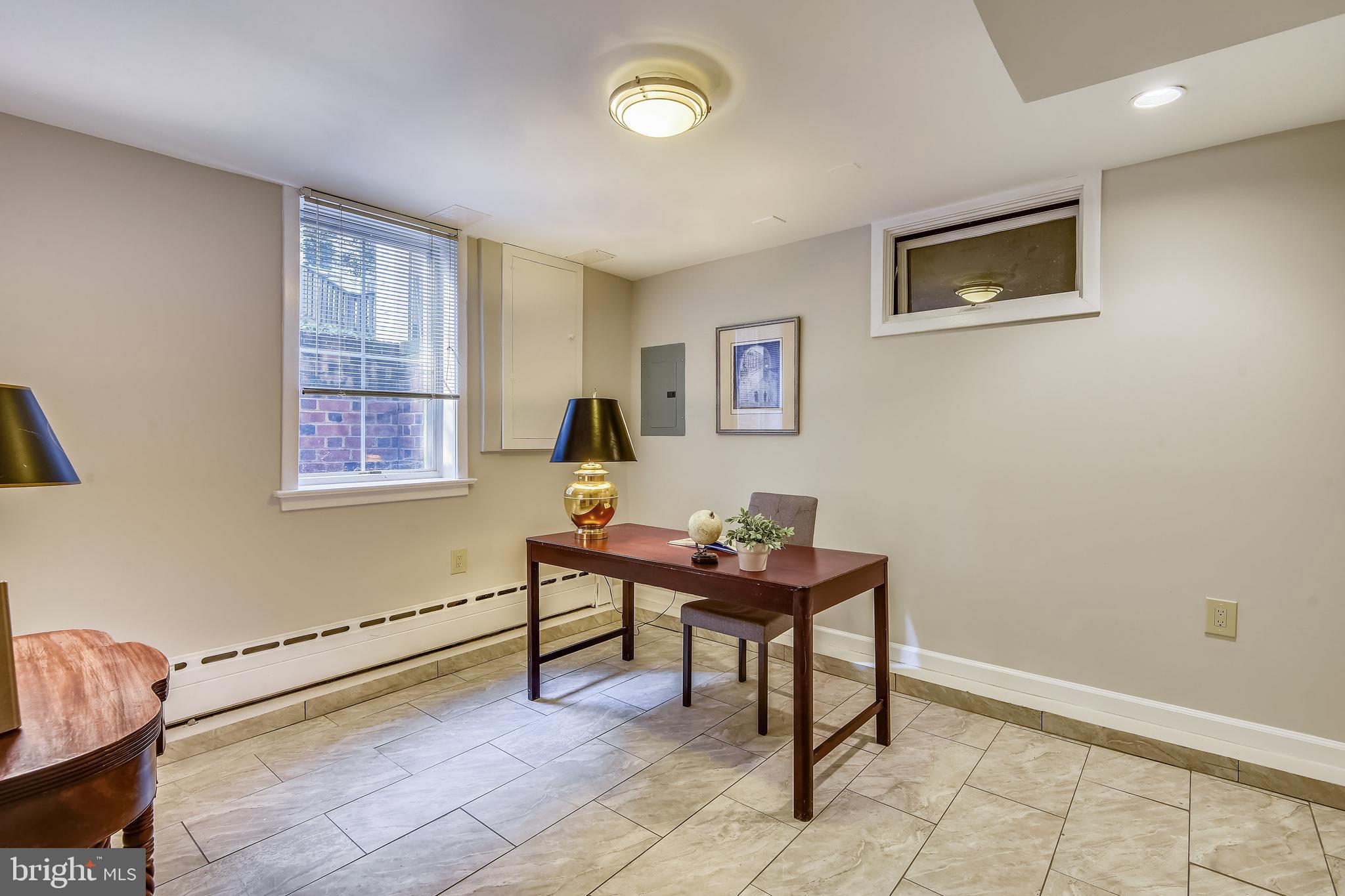 ROSEMONT - Residential