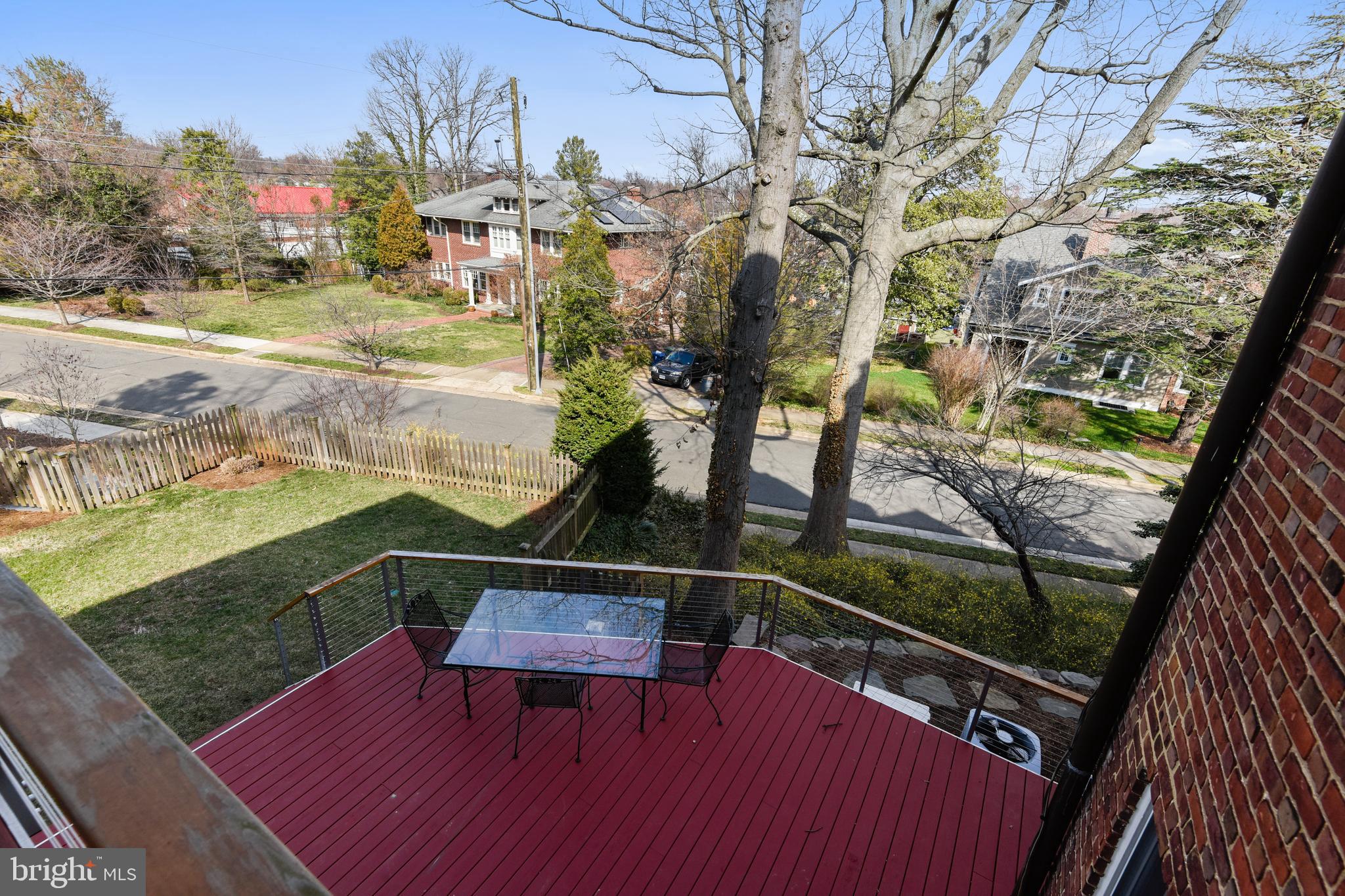 ROSEMONT - Residential