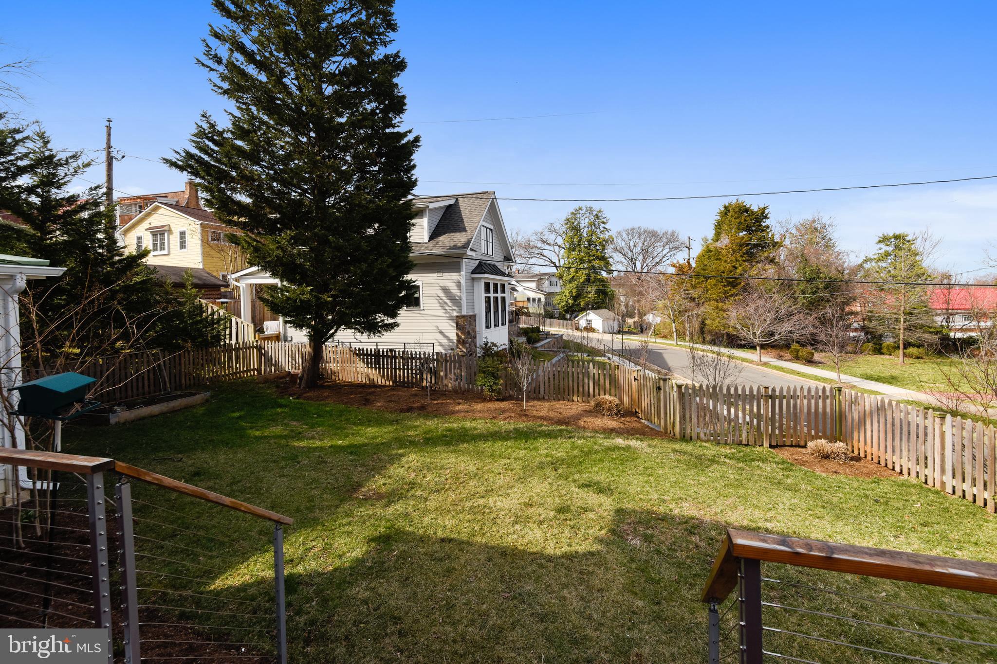 ROSEMONT - Residential