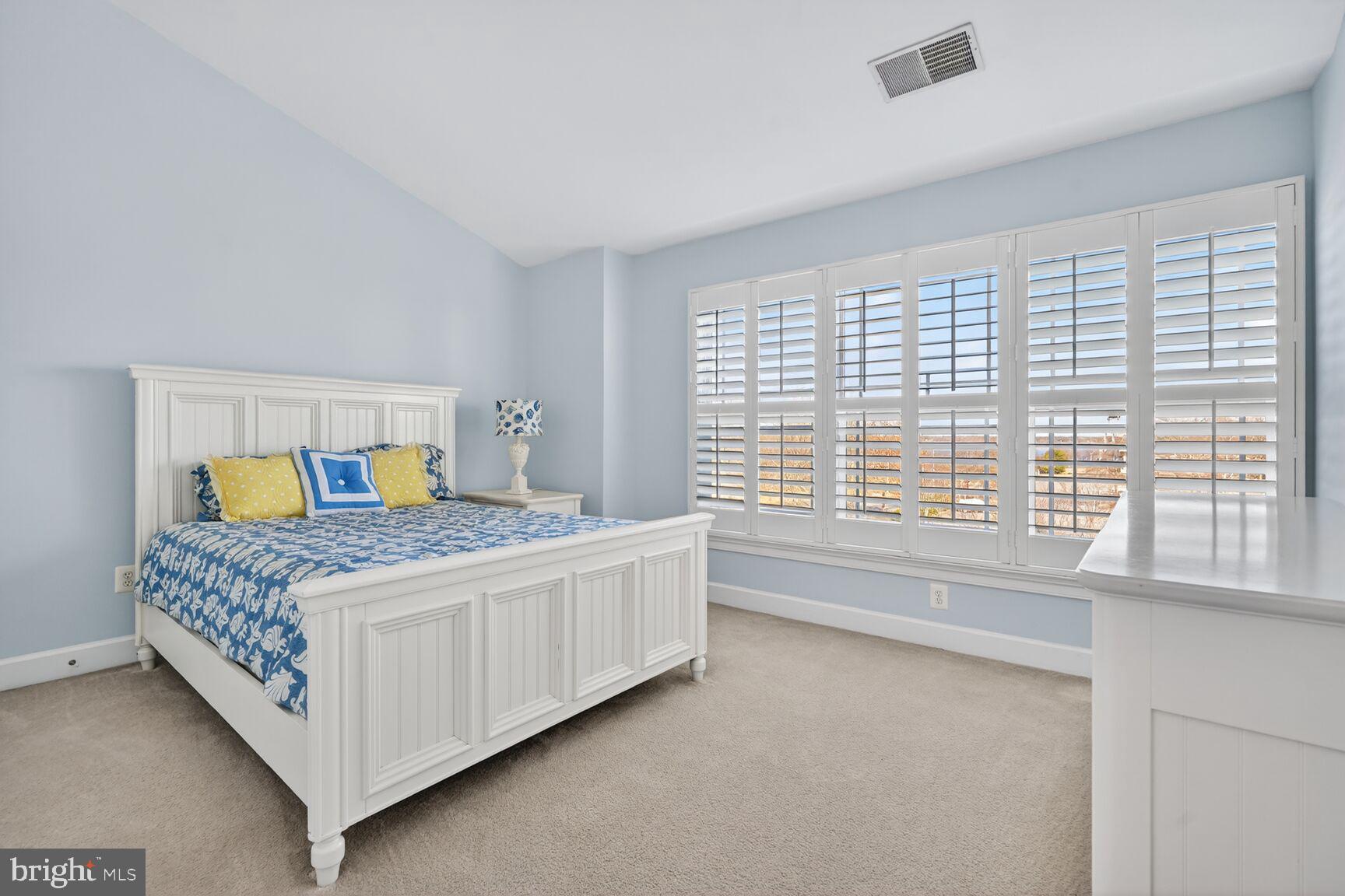 RIVER MARSH - Residential