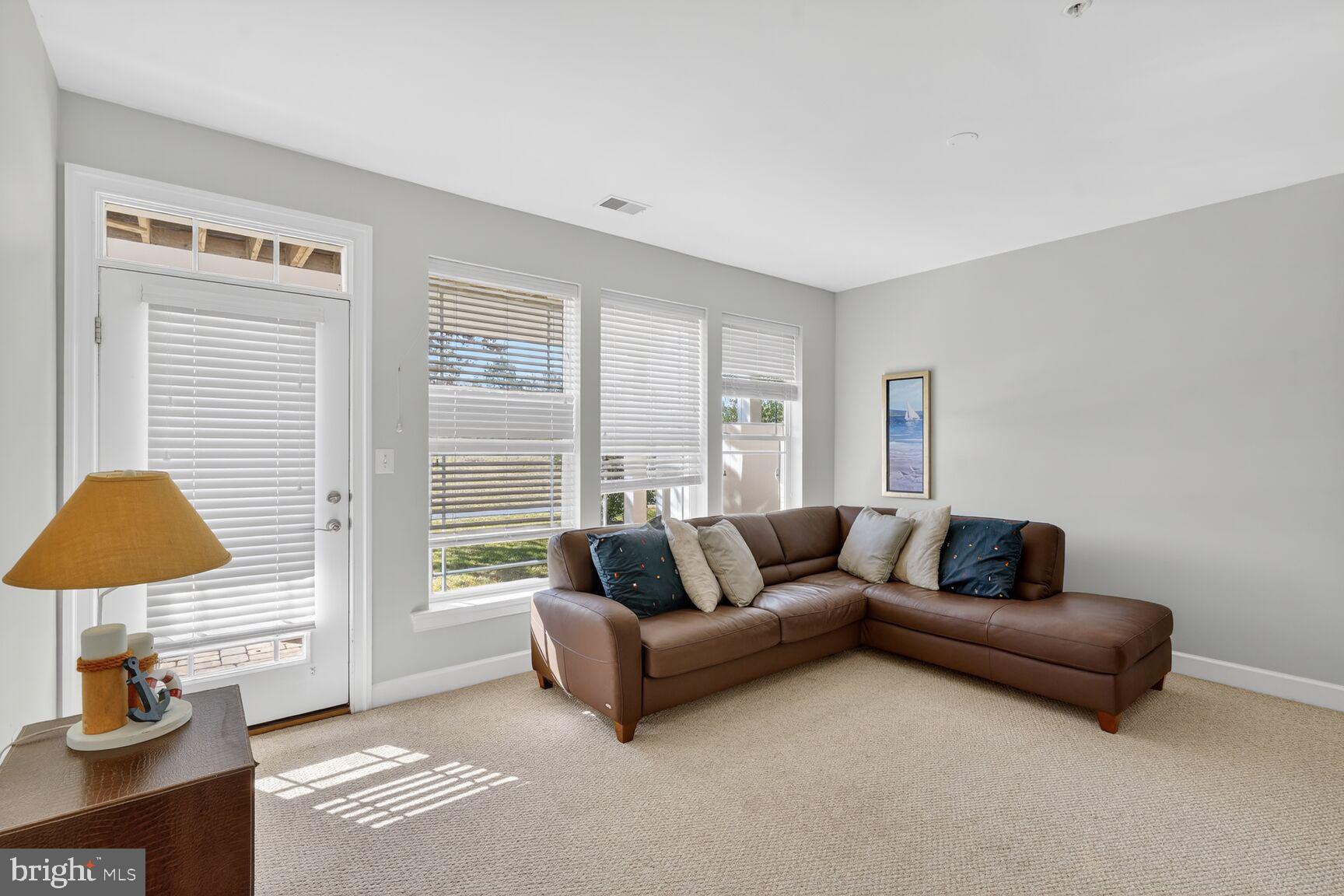 RIVER MARSH - Residential