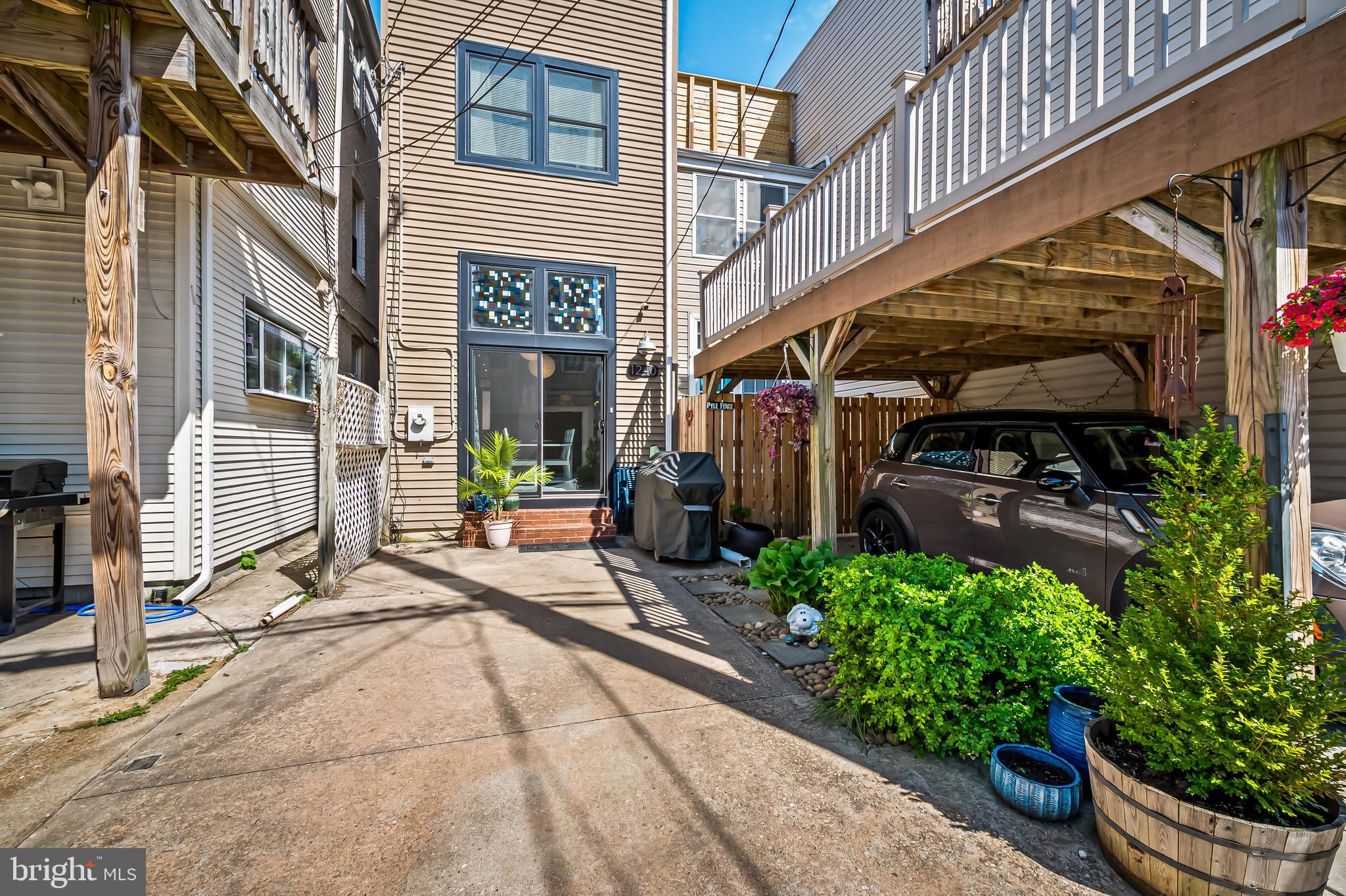 FEDERAL HILL HISTORIC DISTRICT - Residential
