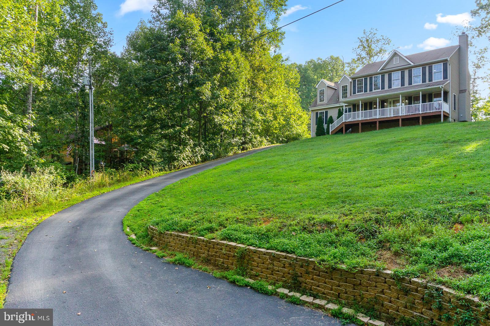 HAZEL RIVER - Residential