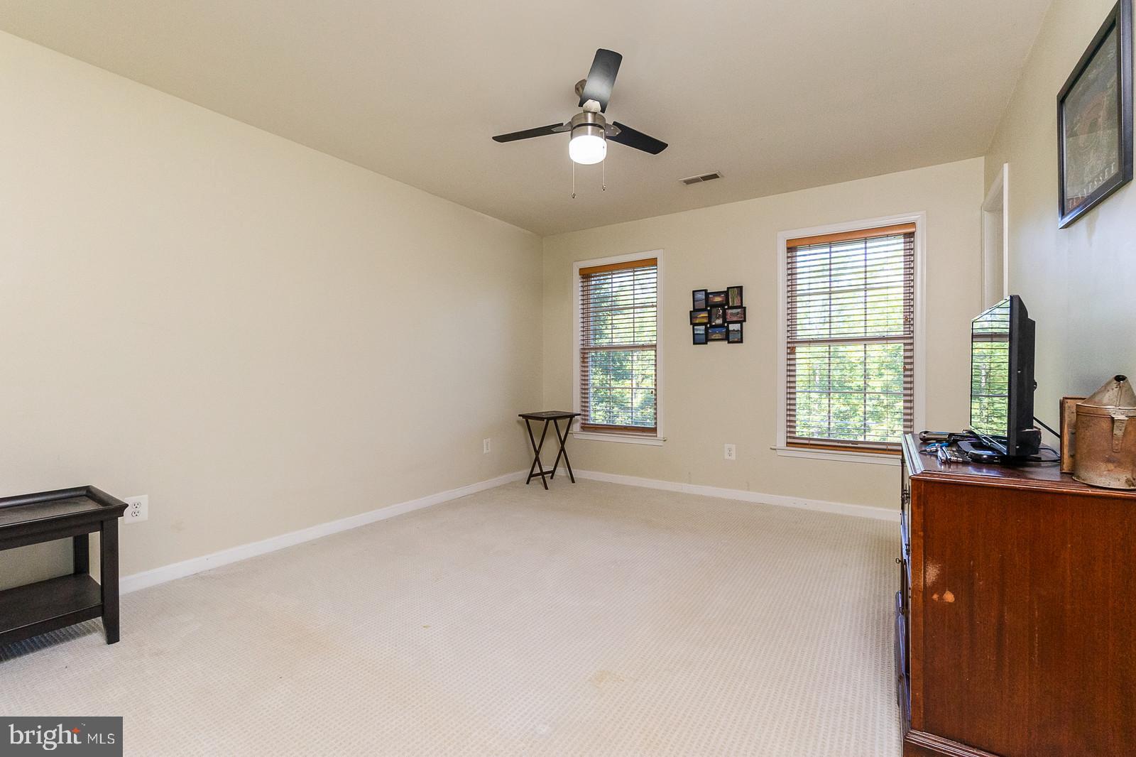 HAZEL RIVER - Residential