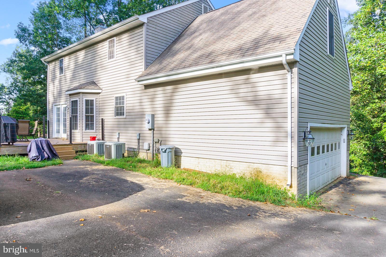 HAZEL RIVER - Residential