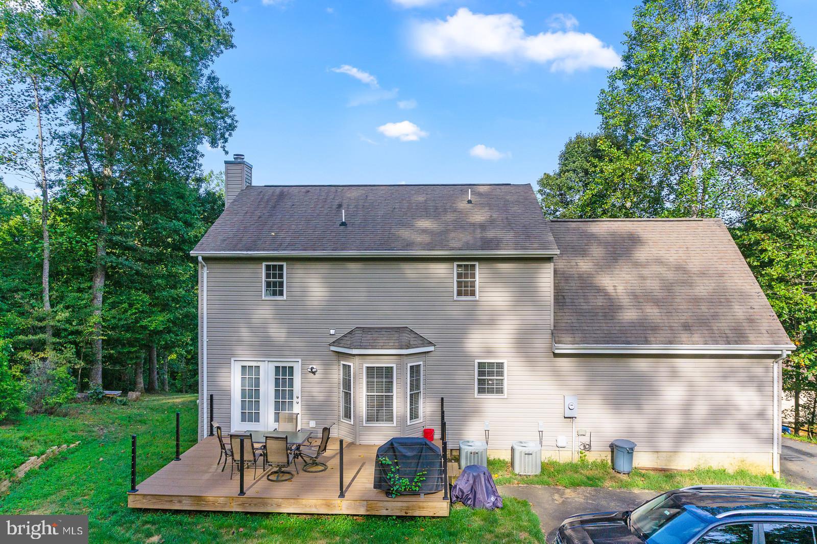 HAZEL RIVER - Residential