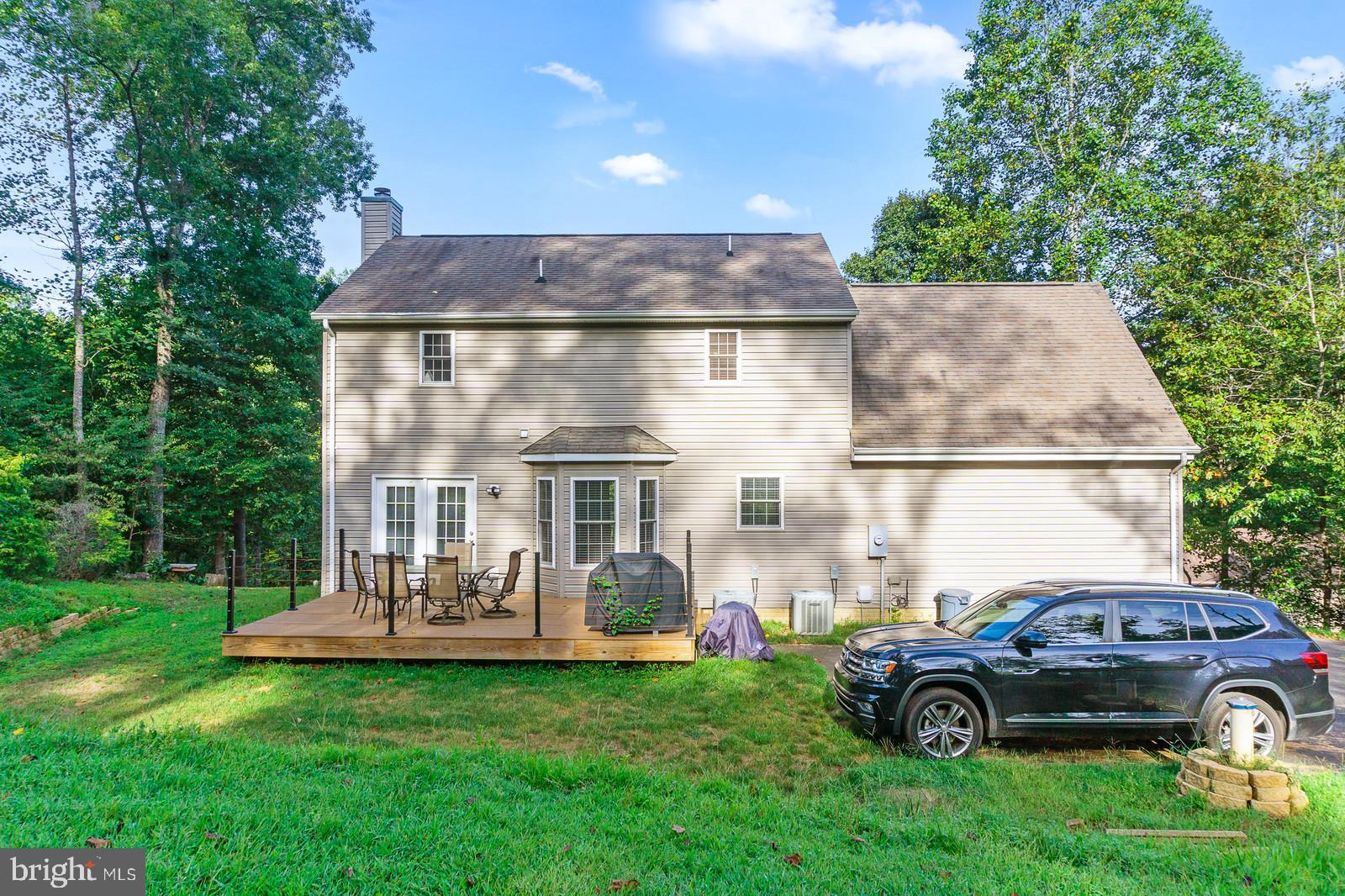 HAZEL RIVER - Residential