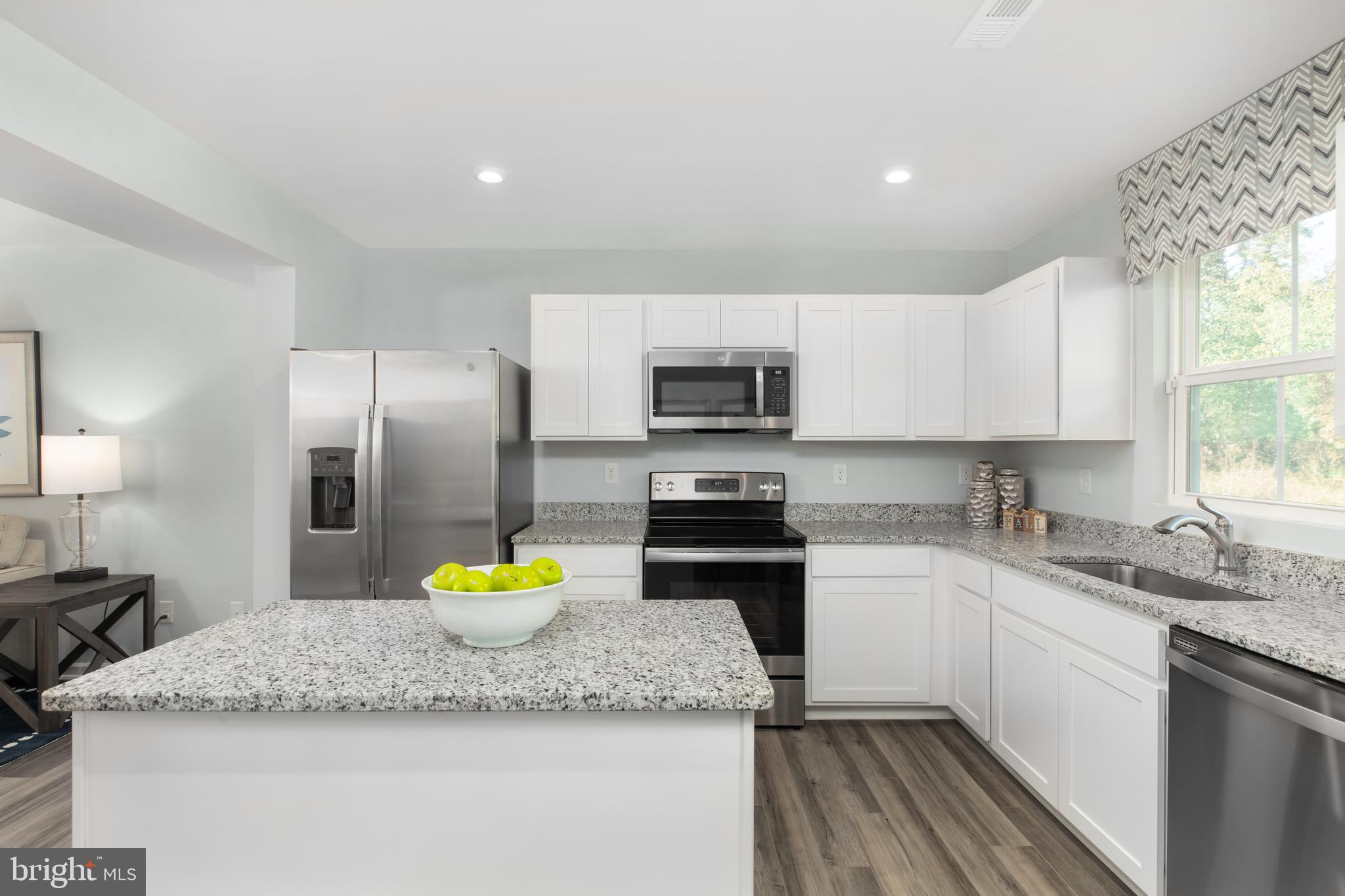 SOUTH BROOK - Residential