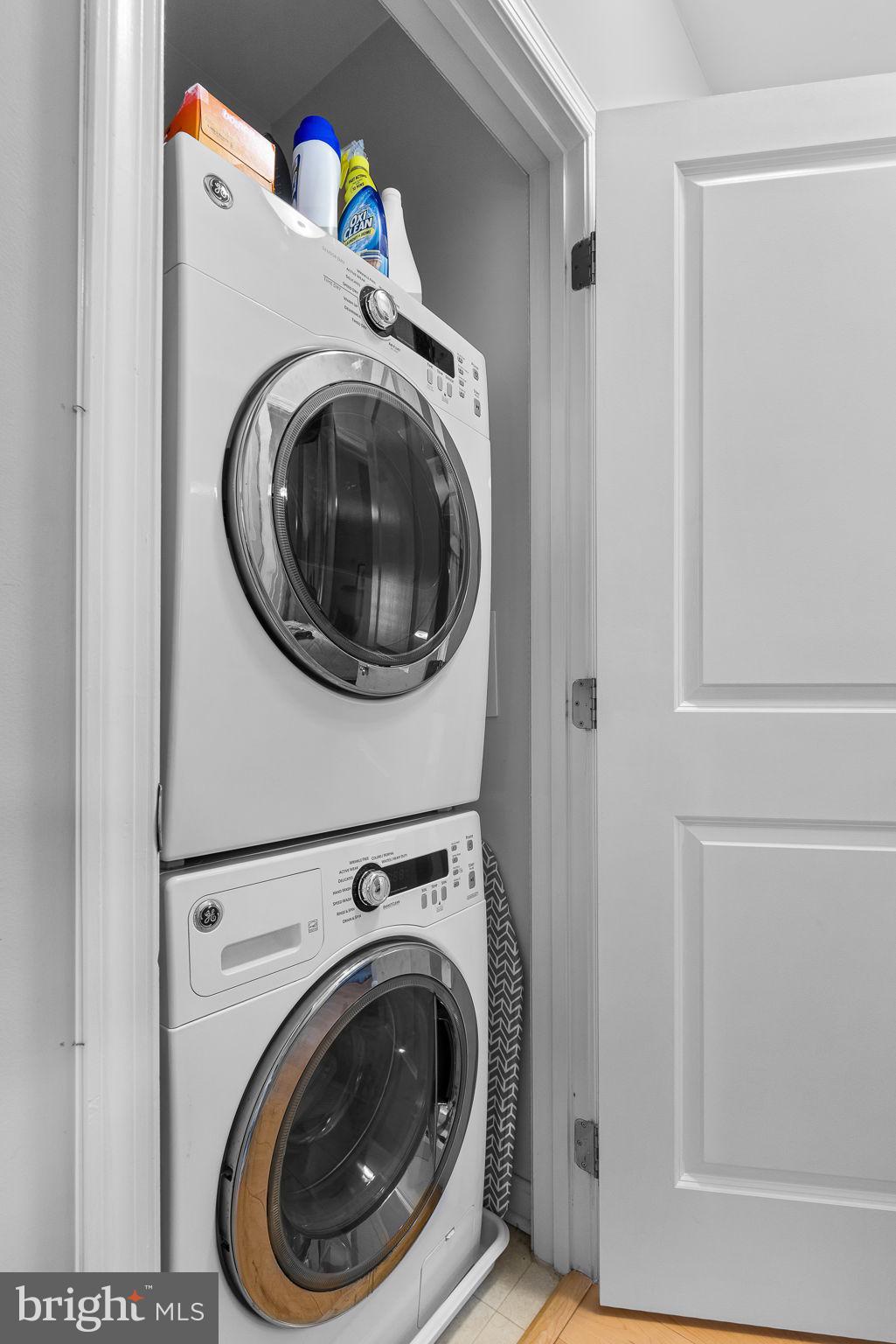 HALSTEAD AT THE METRO - Residential