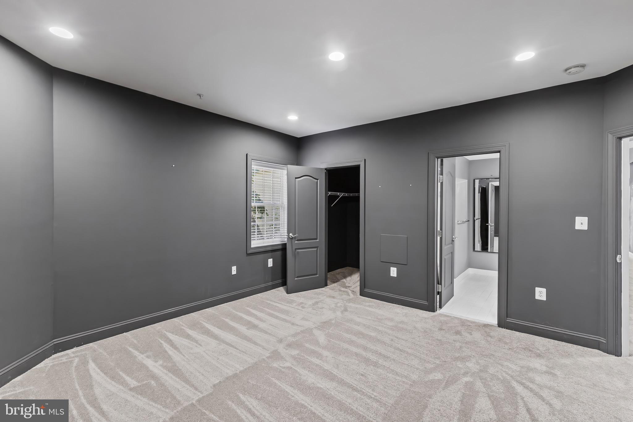 AUBURN VILLAGE AT SANDY SPRING - Residential