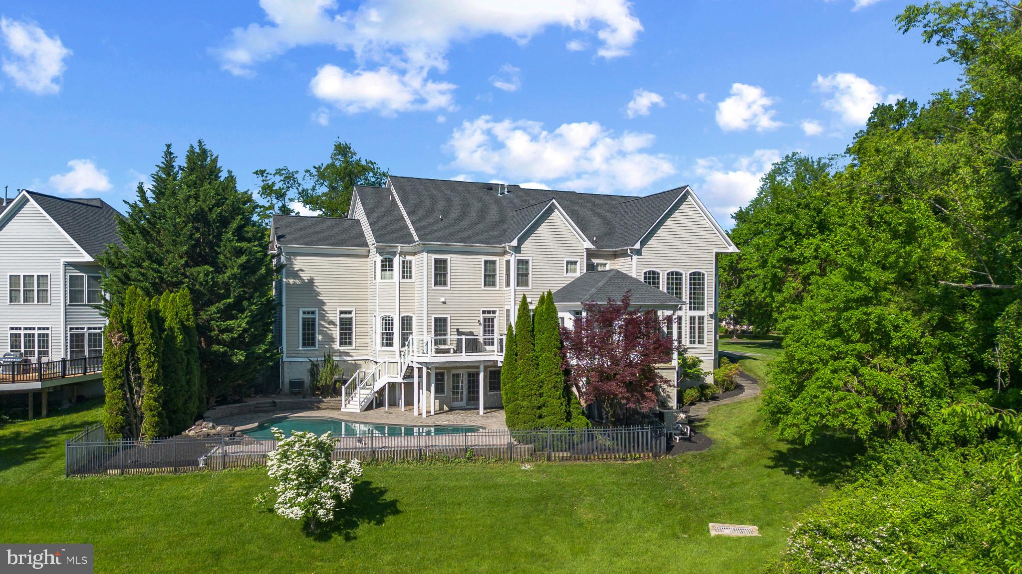 AUBURN VILLAGE AT SANDY SPRING - Residential