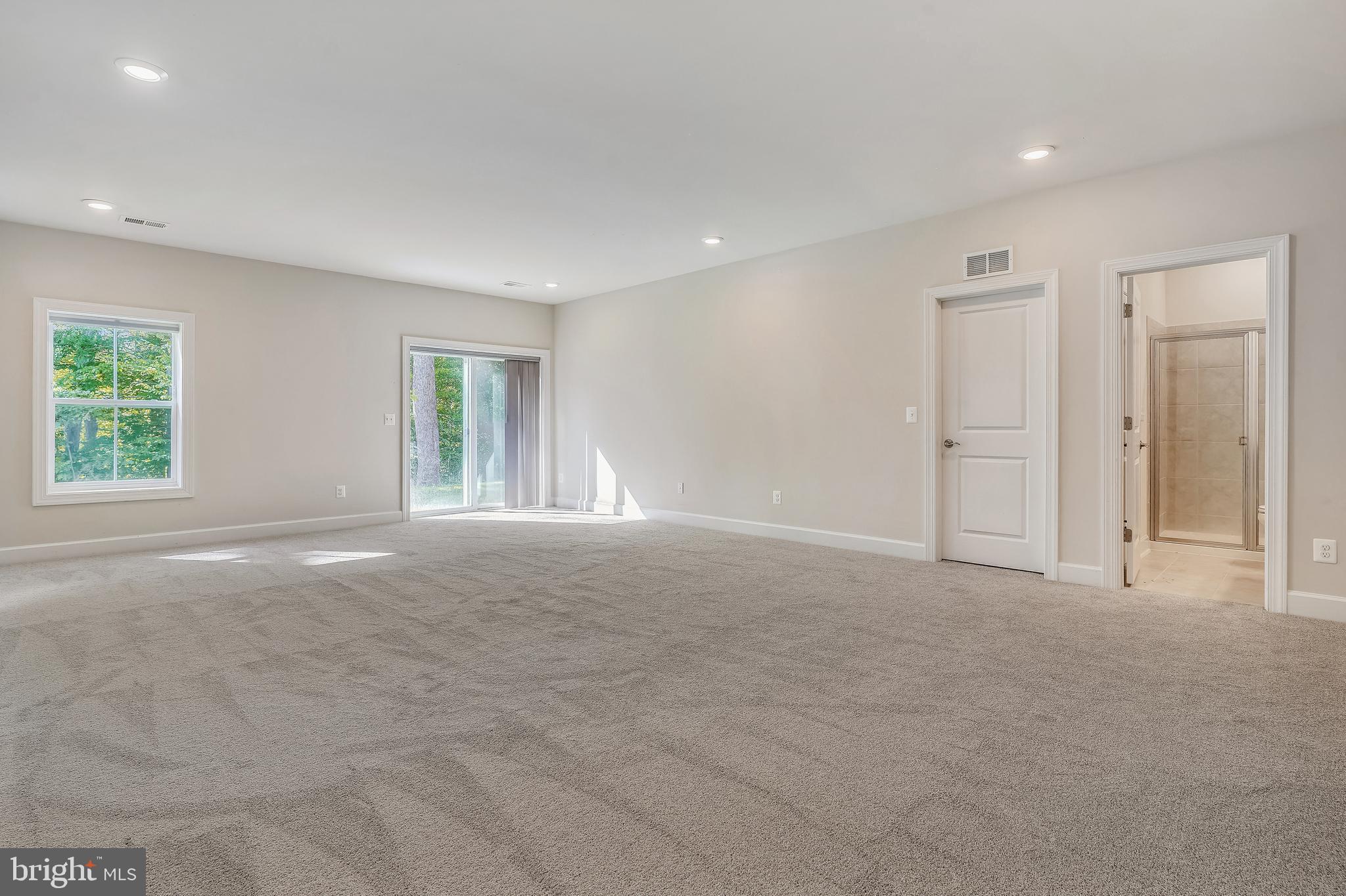 GILES OVERLOOK - Residential