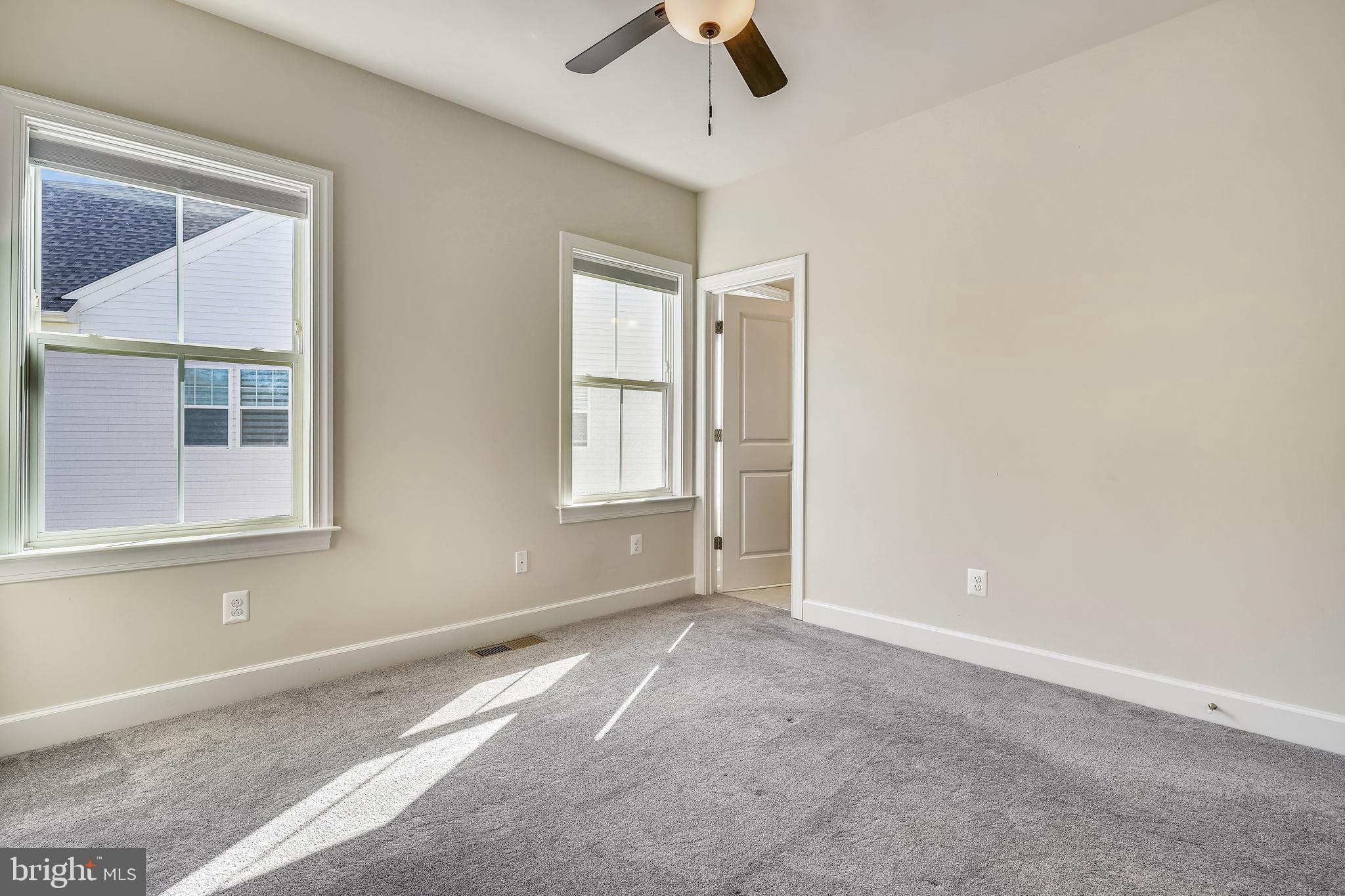 GILES OVERLOOK - Residential