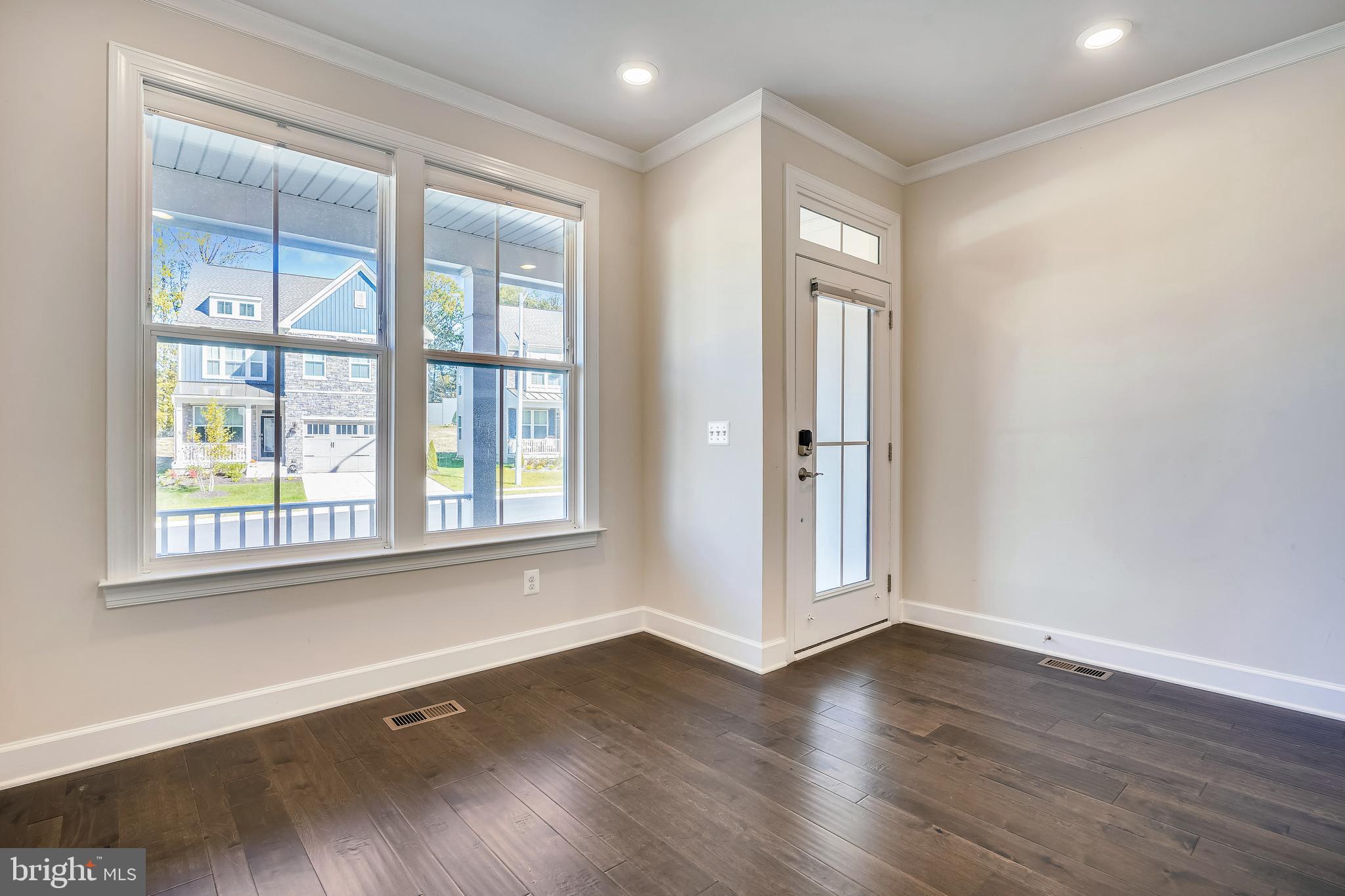 GILES OVERLOOK - Residential