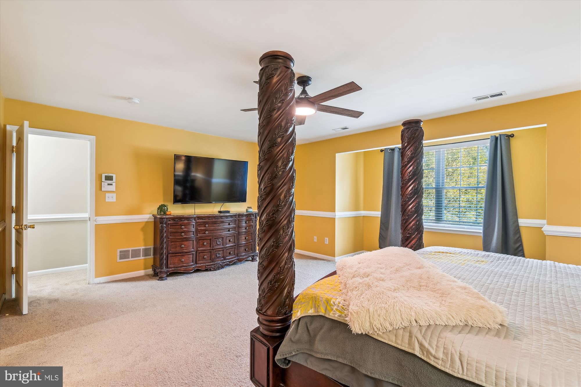 BROOK HILL MANOR - Residential