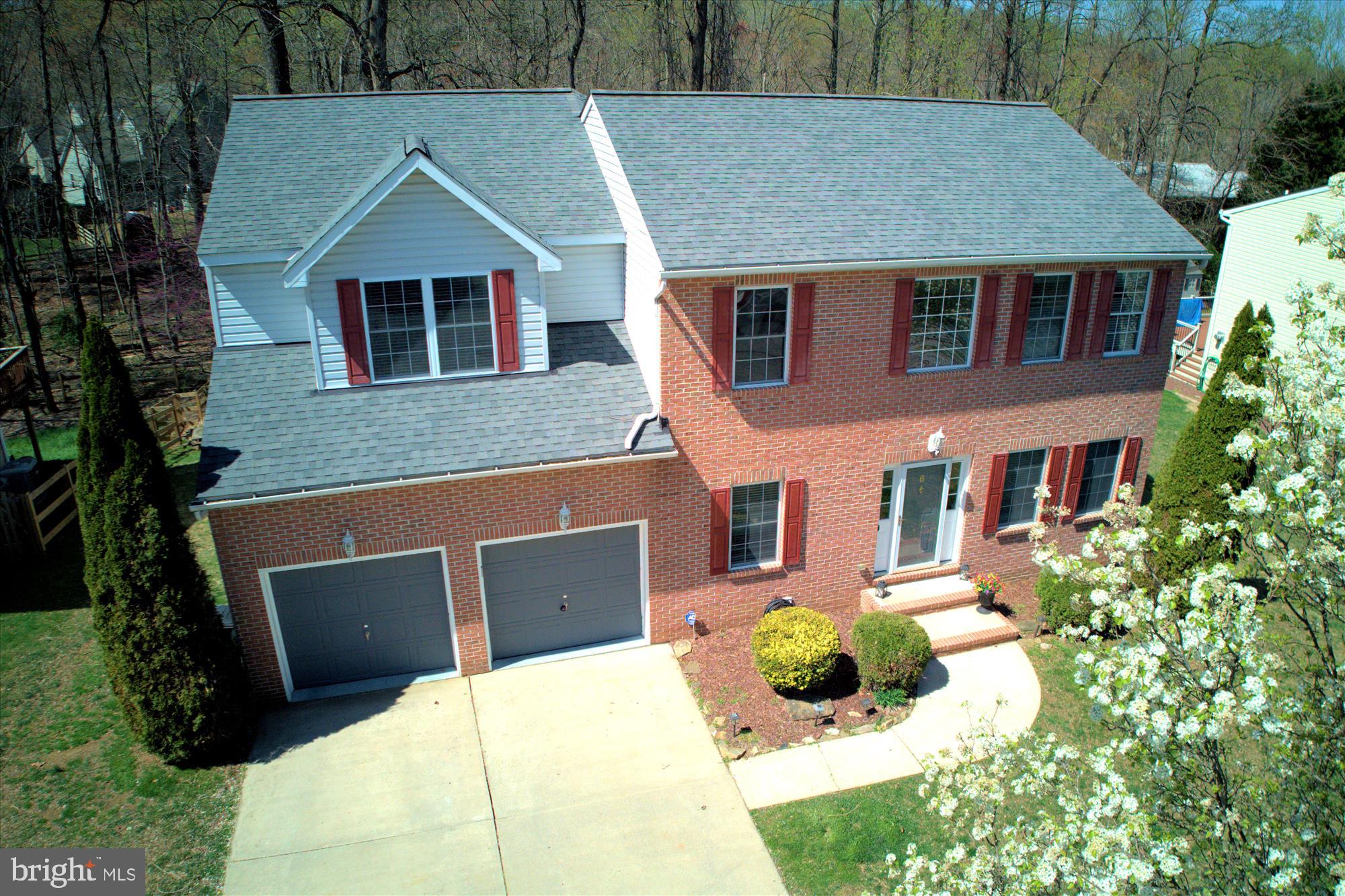 BROOK HILL MANOR - Residential