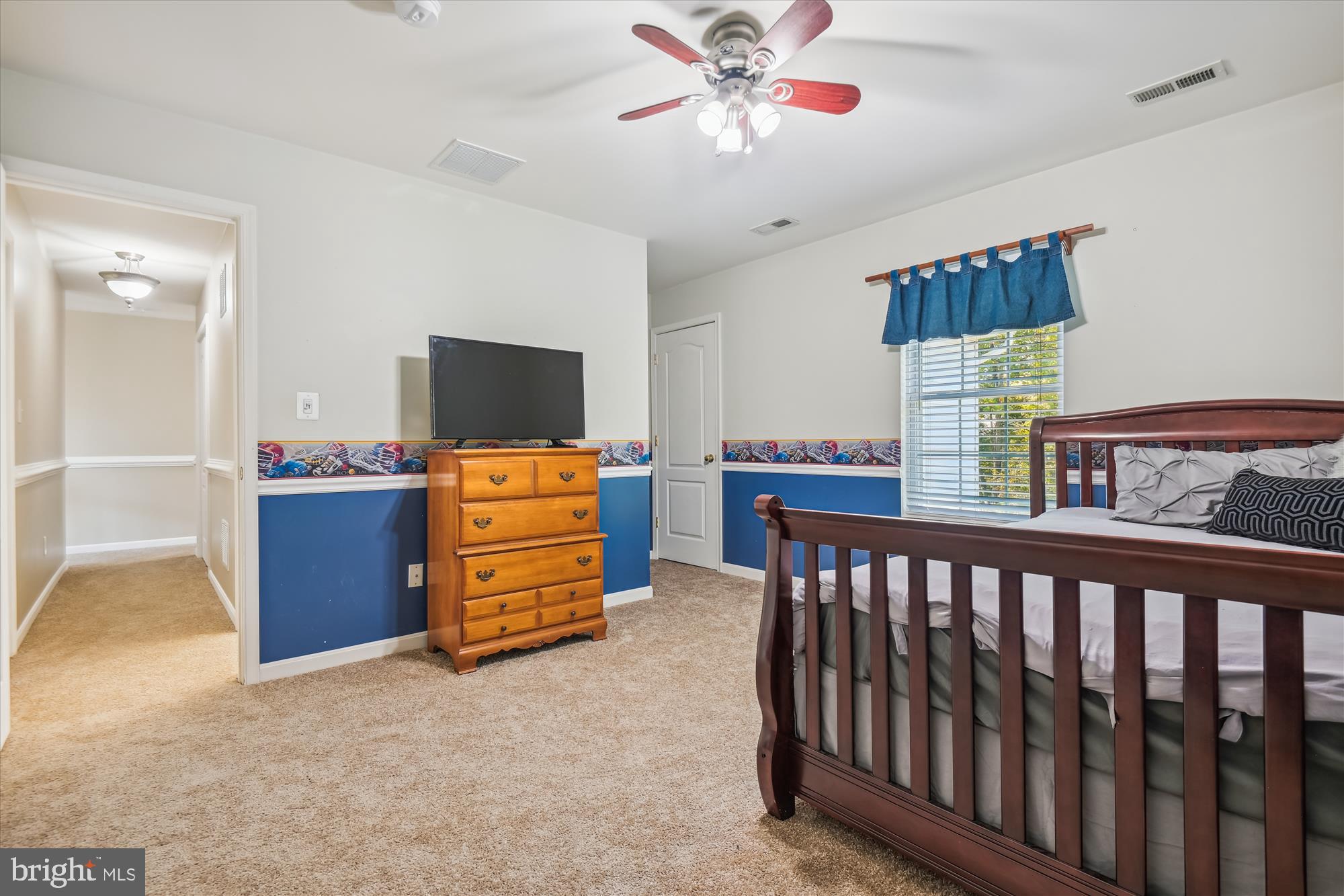 BROOK HILL MANOR - Residential