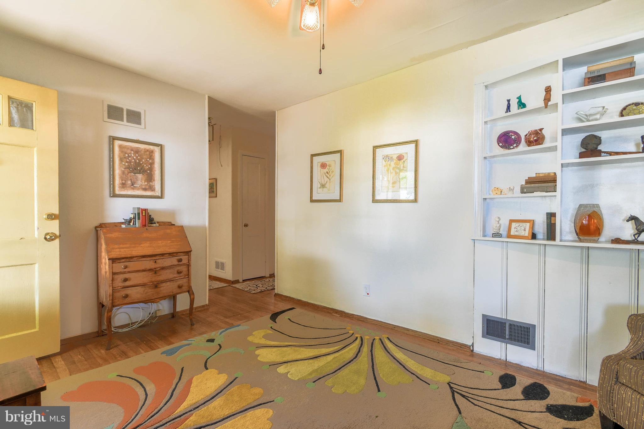 ELMWOOD - Residential