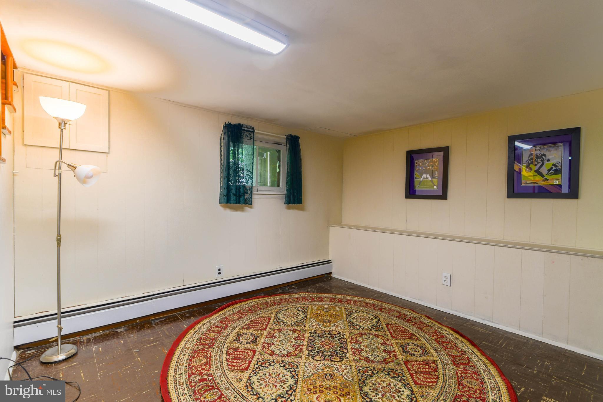 ELMWOOD - Residential