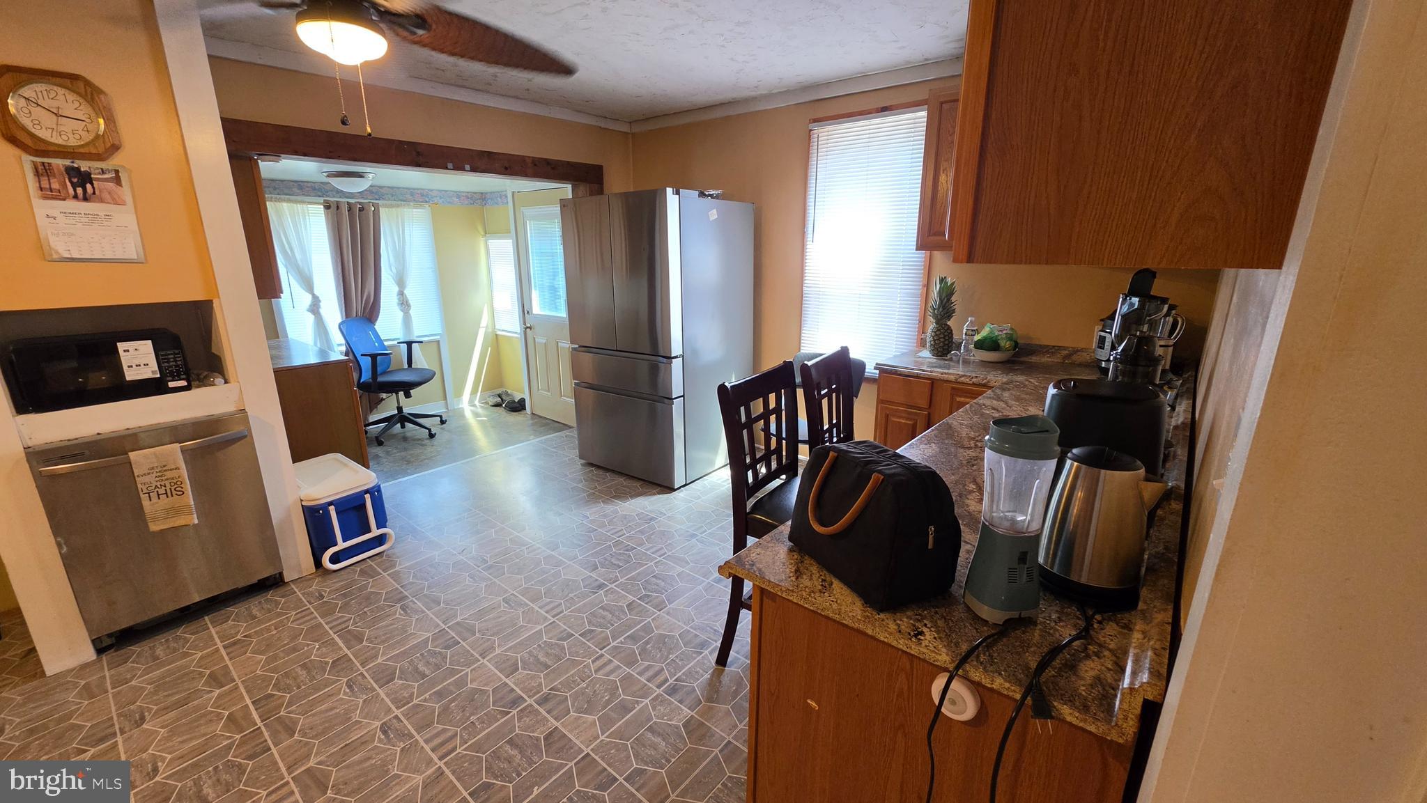 141 N 4TH STREET