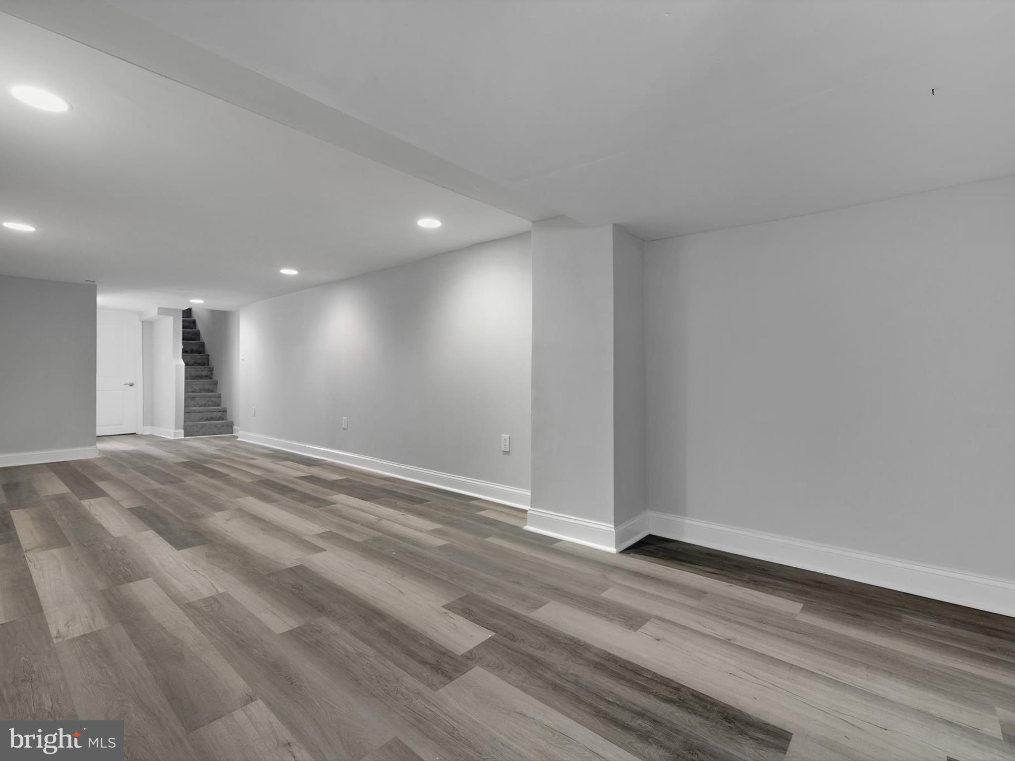 COLD SPRING NEWTOWN - Residential