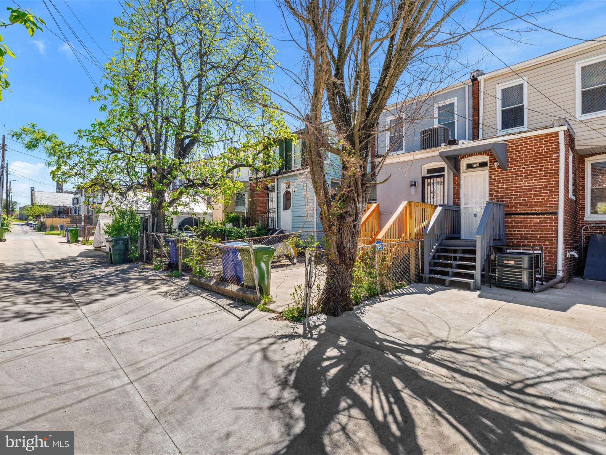 COLD SPRING NEWTOWN - Residential