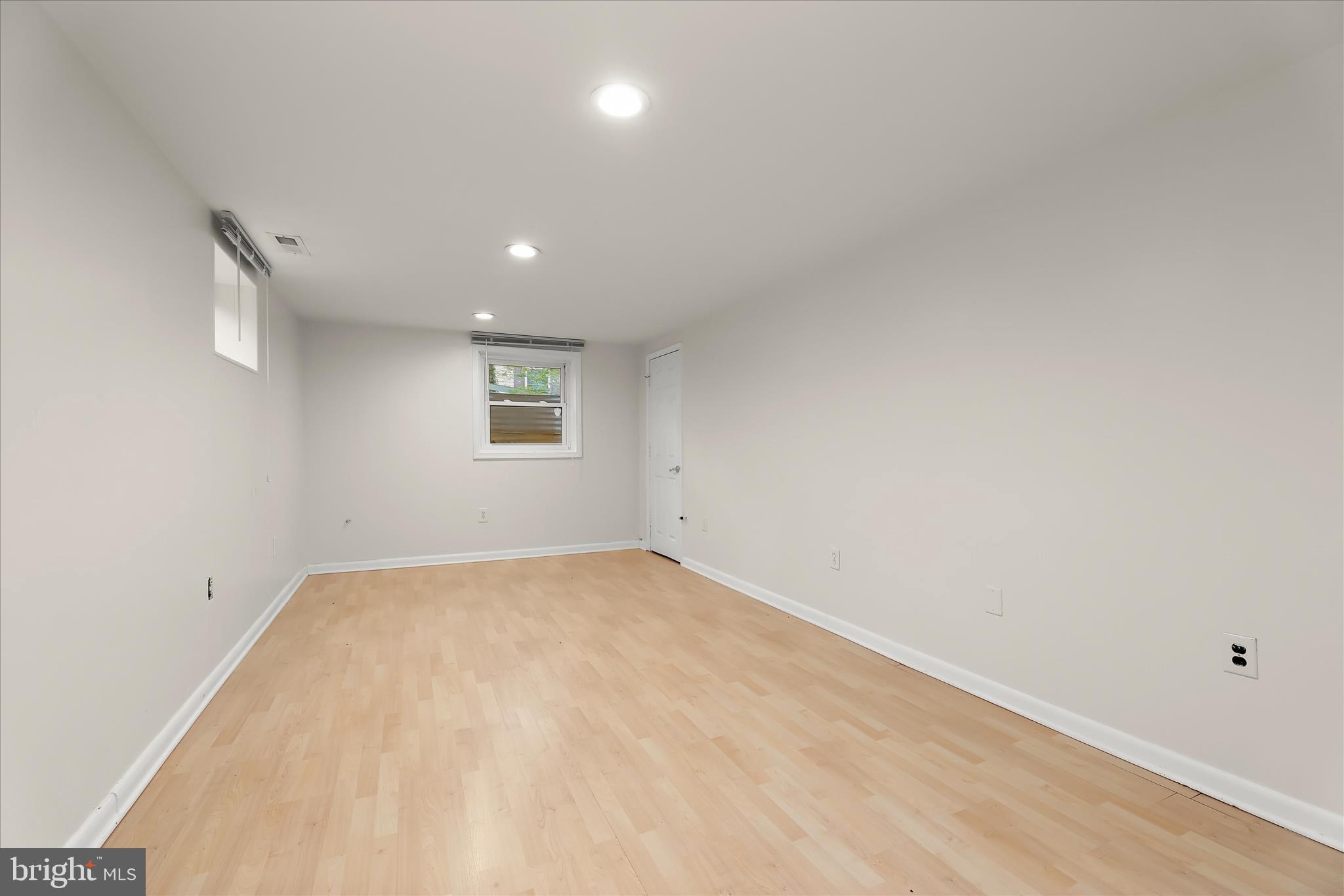 MAPLE LAWN - Residential