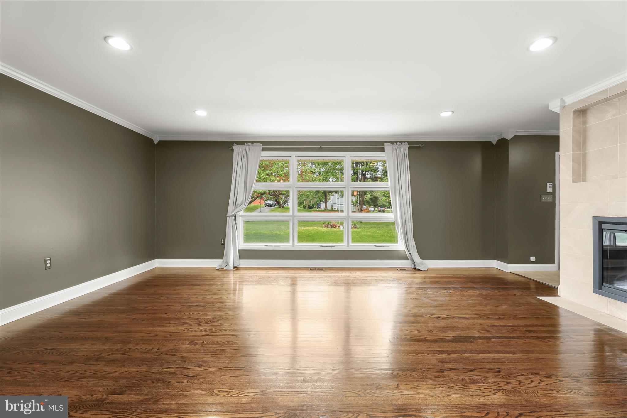 MAPLE LAWN - Residential
