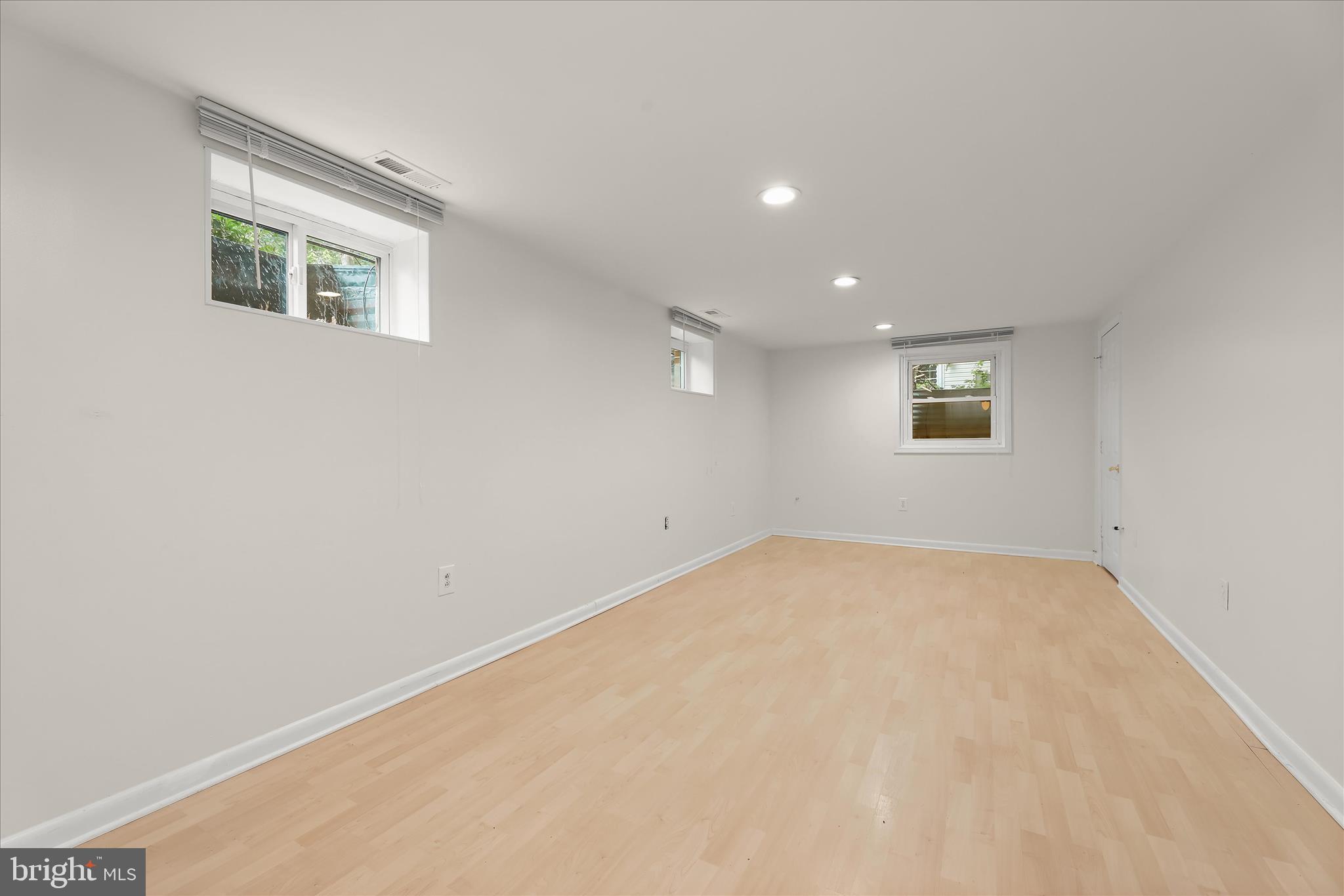 MAPLE LAWN - Residential