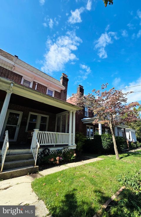 Photo of 830 N Reservoir Street, LANCASTER, PA 17602 (MLS # PALA2077198)