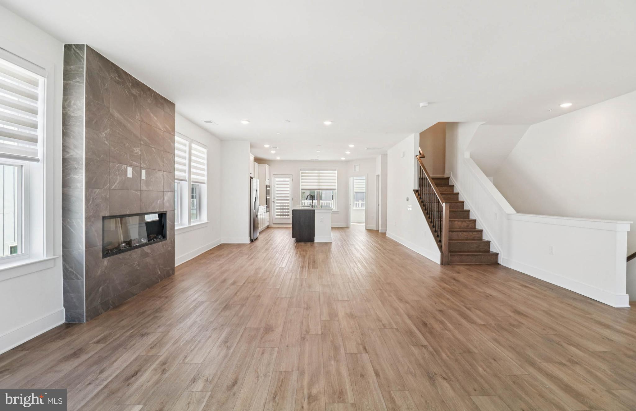 BELMONT OVERLOOK - Residential