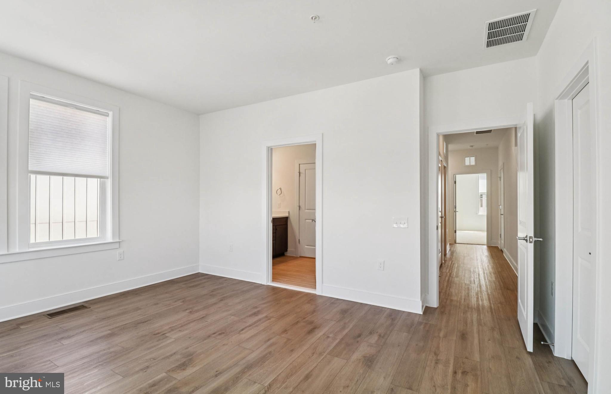 BELMONT OVERLOOK - Residential