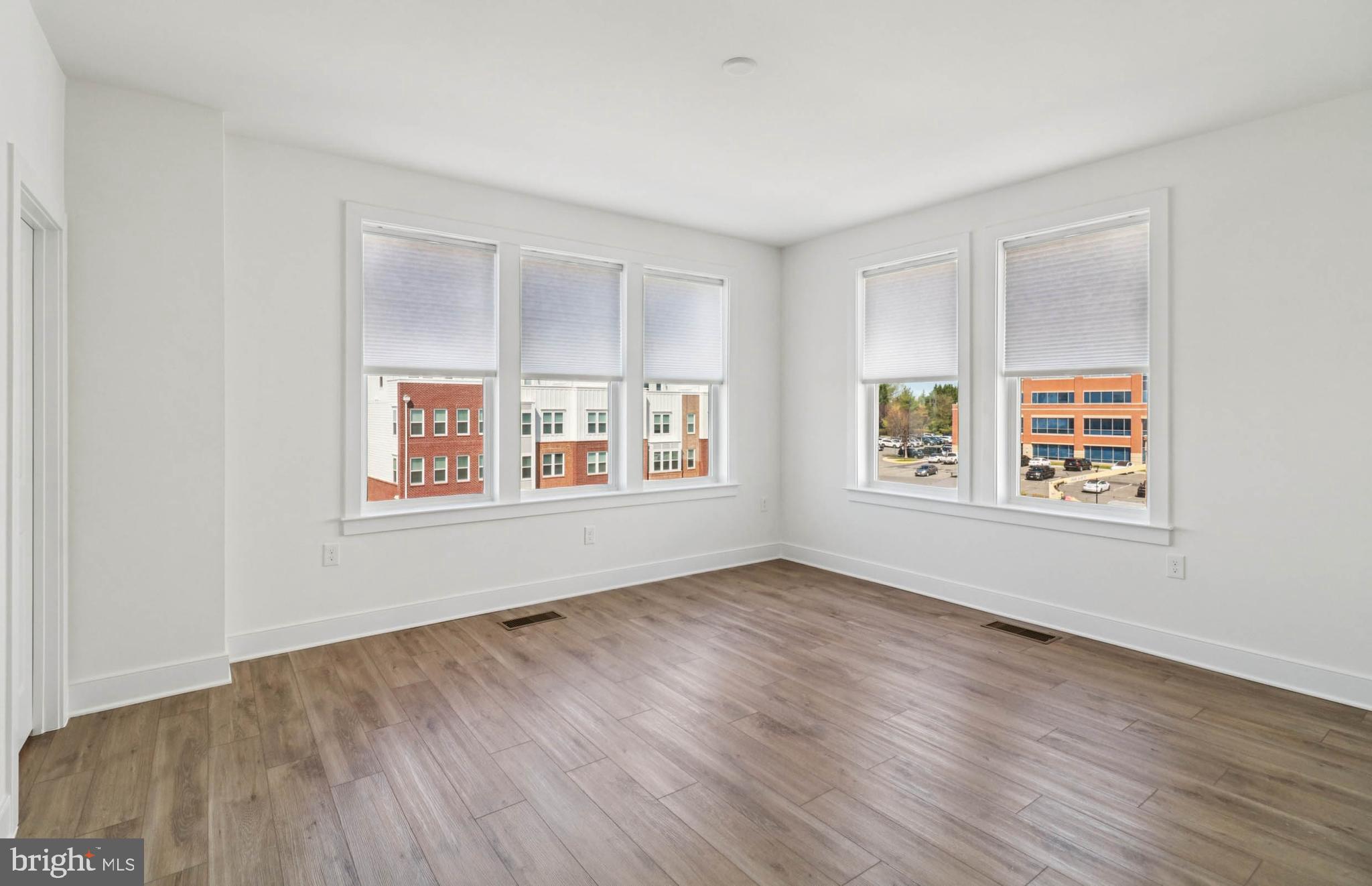 BELMONT OVERLOOK - Residential