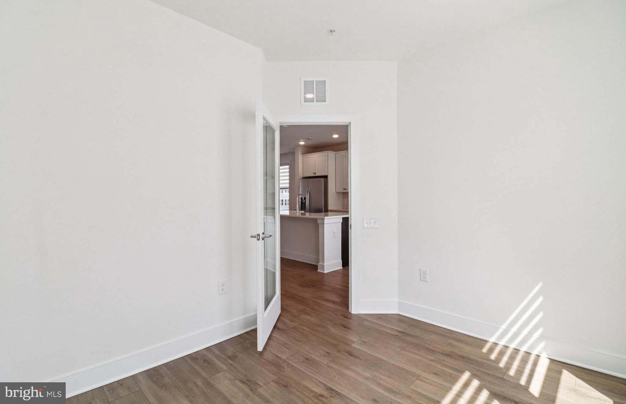 BELMONT OVERLOOK - Residential