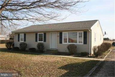 UNICORN MANOR - Residential Lease